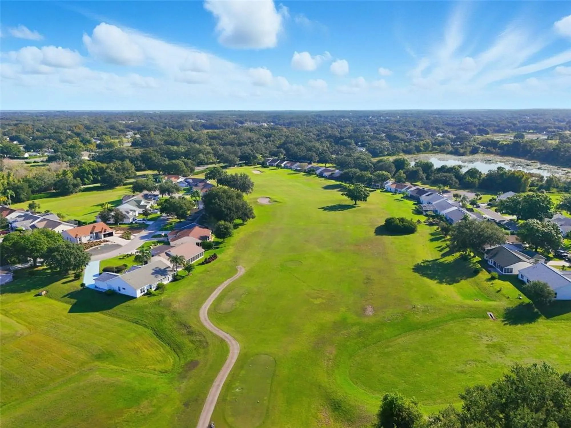Property Slideshow image 13 of 65 | 25233 lost oak cir, Leesburg, FL, 34748
