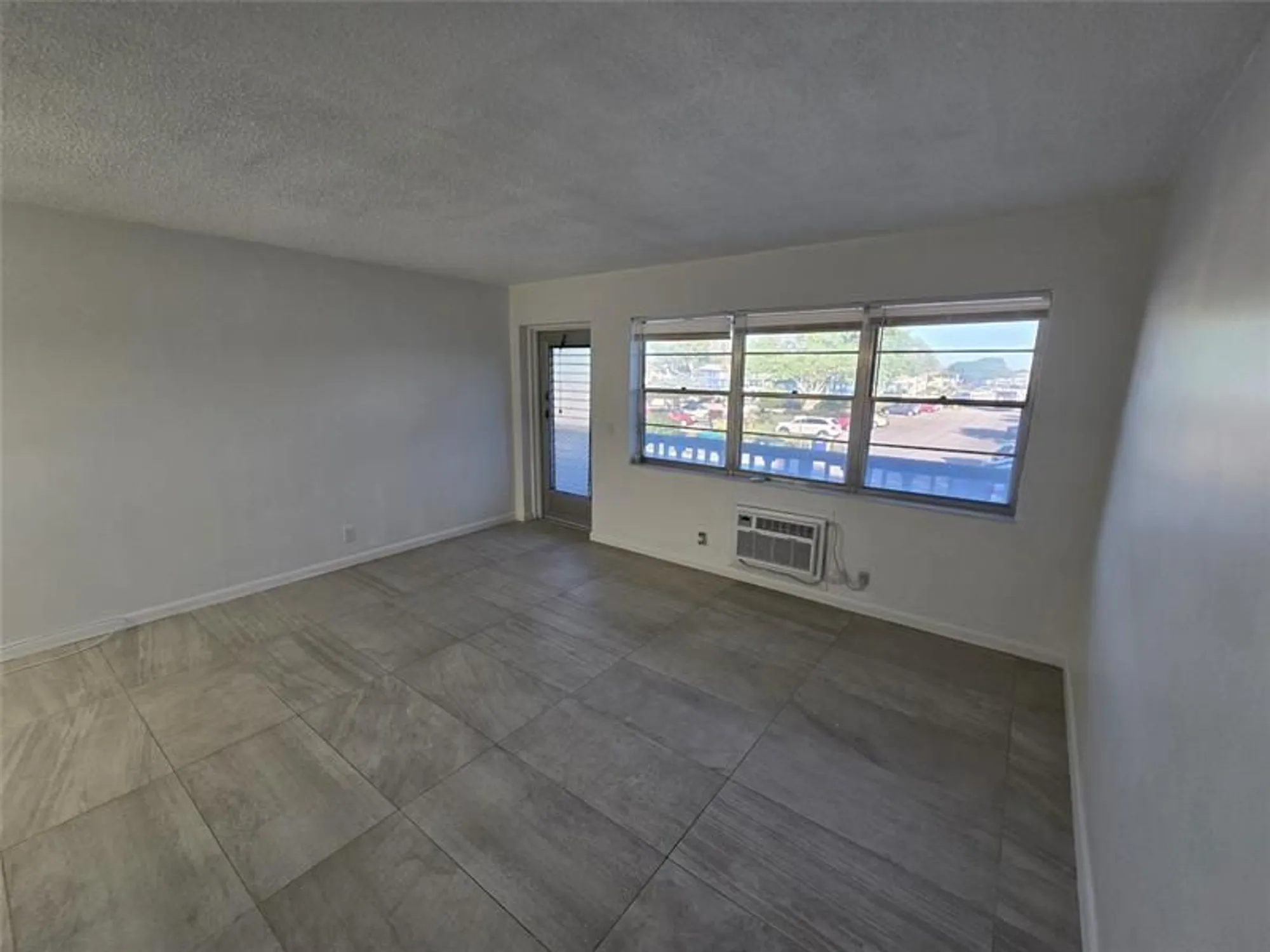 Property Slideshow image 13 of 35 | 98 northampton e # 98, West Palm Beach, FL, 33417