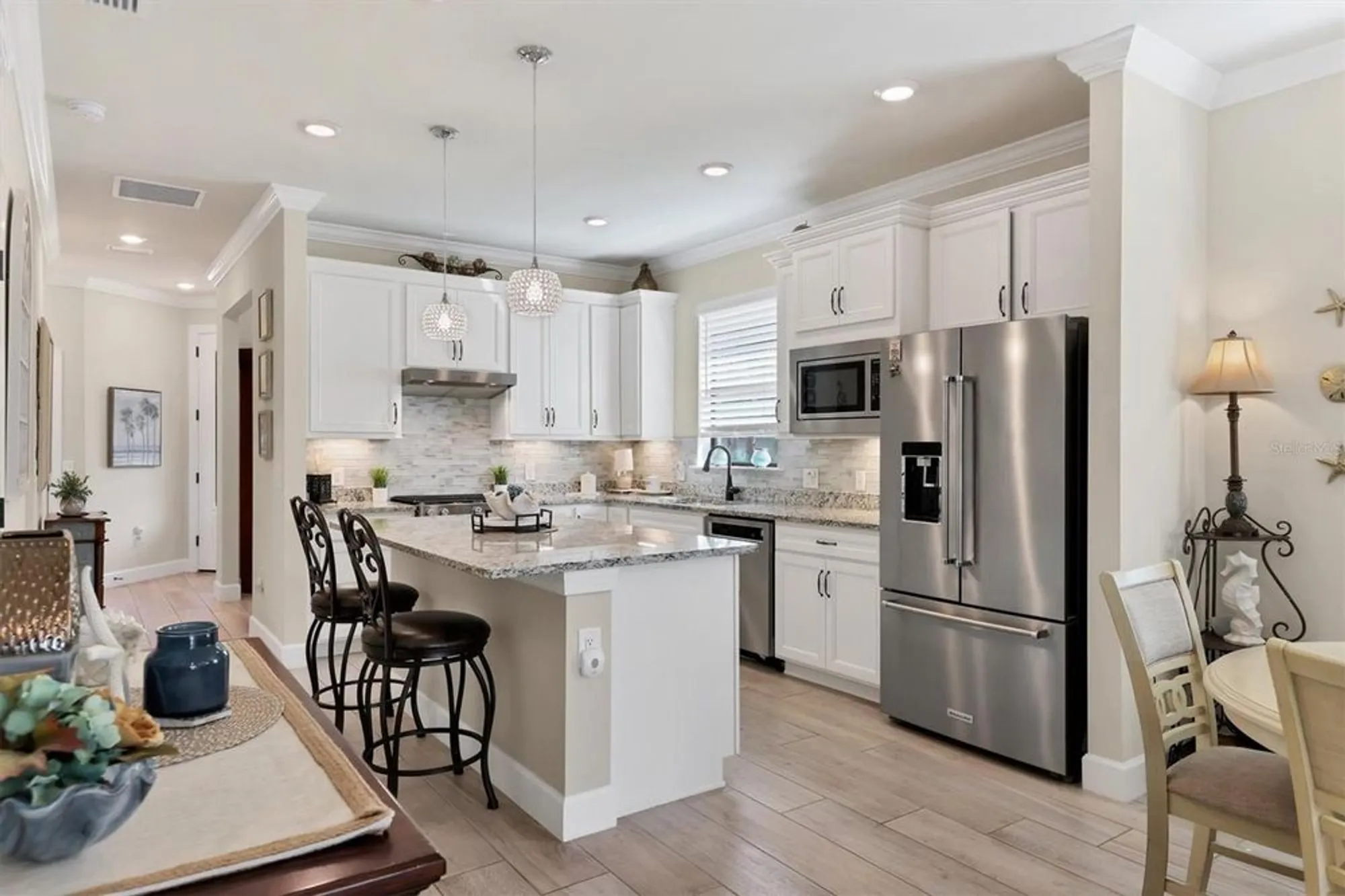 Property Slideshow image 10 of 78 | 6918 hanover ct, Lakewood Ranch, FL, 34202