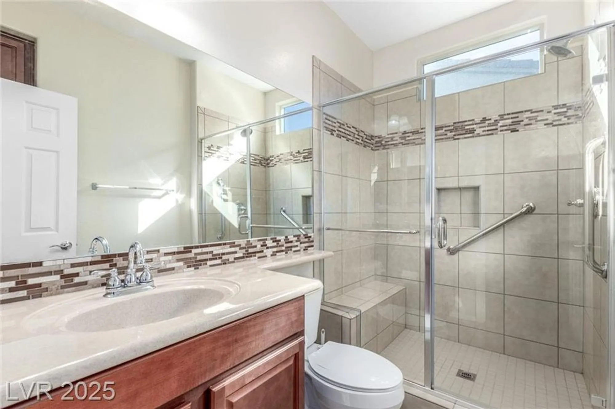 Property Slideshow image 25 of 51 | 5620 serenity haven st, North Las Vegas, NV, 89081