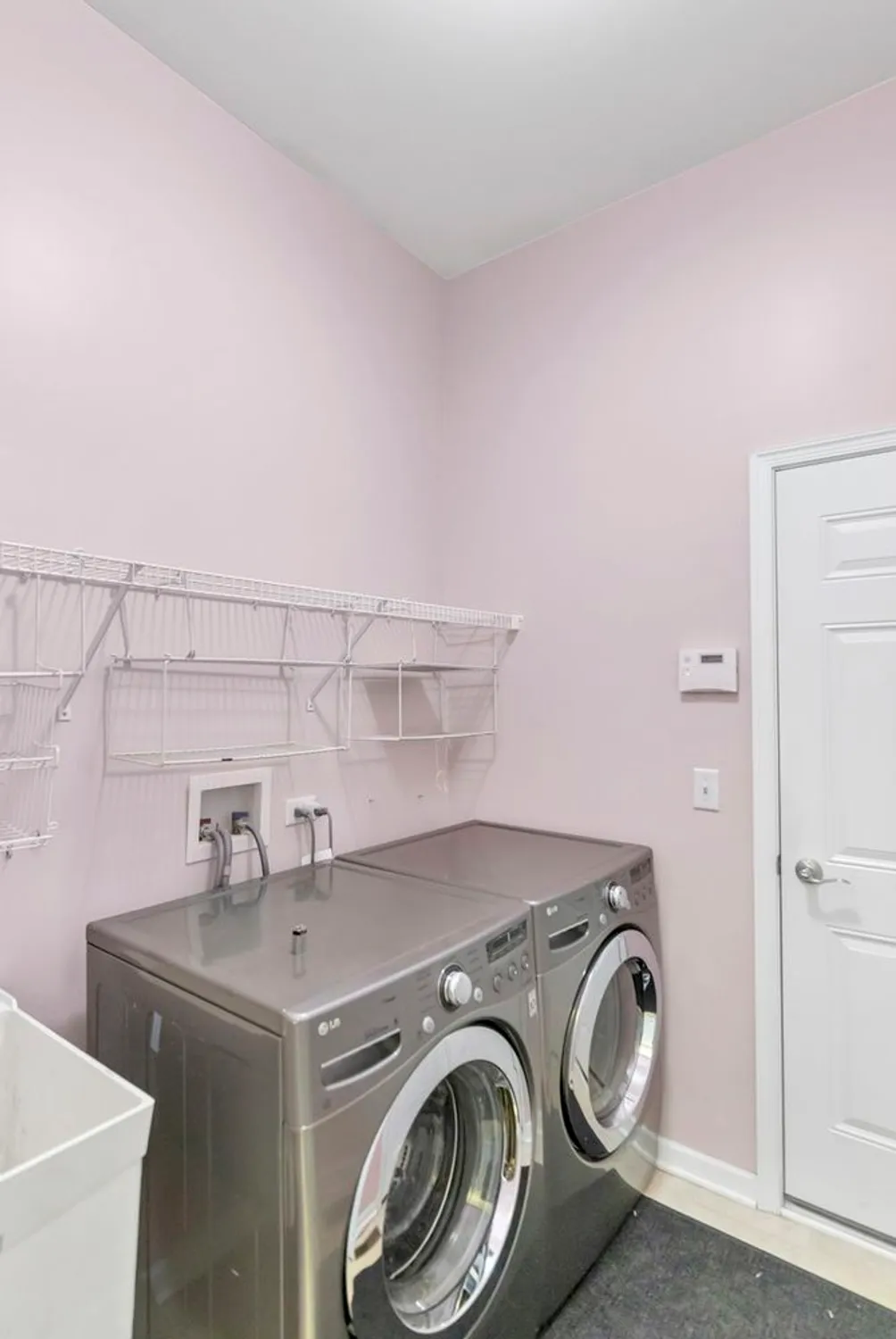 Property Slideshow image 24 of 43 | 3848 valhalla dr, Elgin, IL, 60124