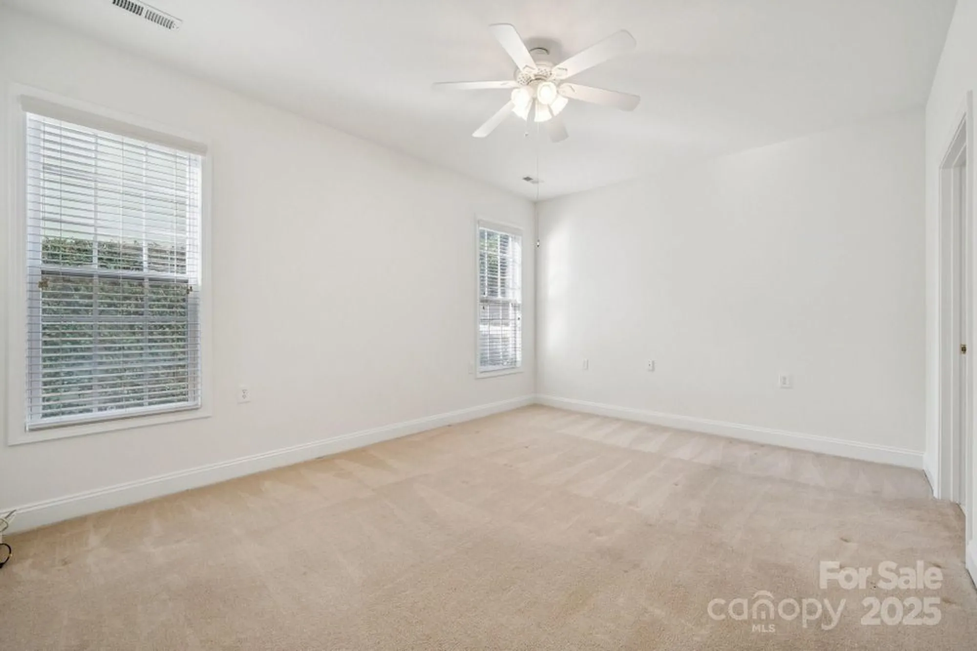 Property Slideshow image 11 of 29 | 10011 bishops gate blvd, Pineville, NC, 28134