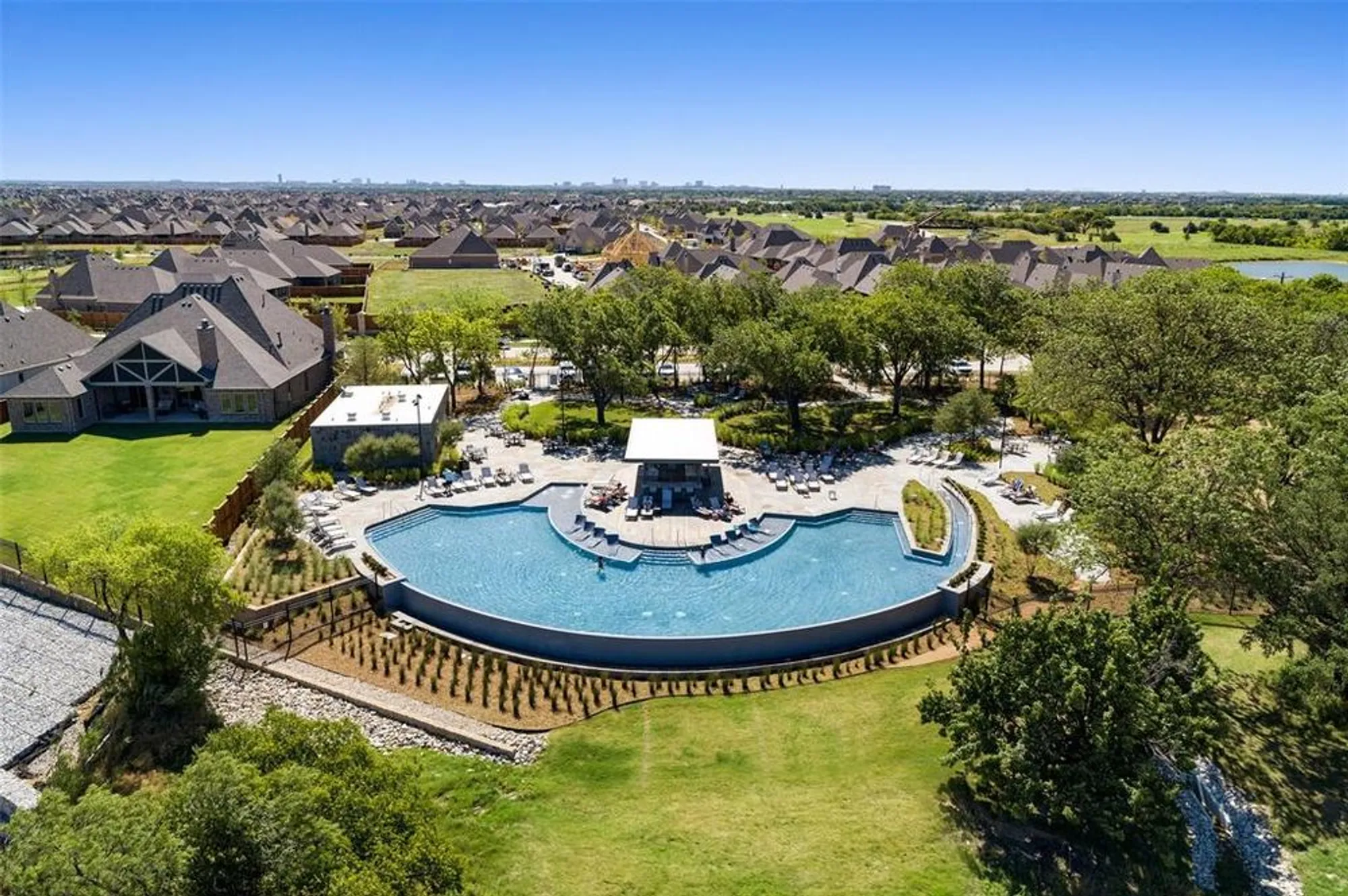 Property Slideshow image 29 of 31 | 8120 isle of skye, Lewisville, TX, 75056