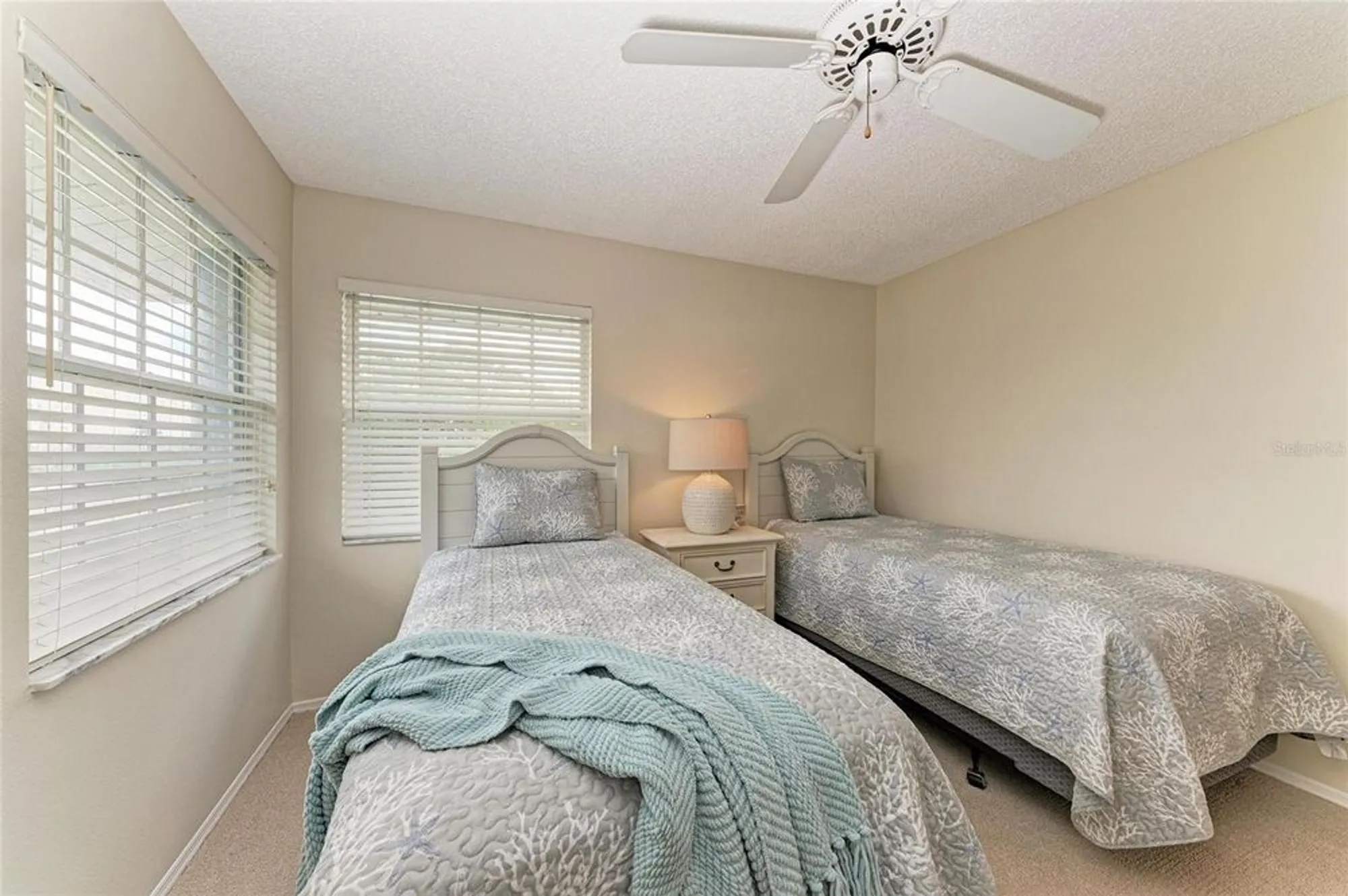 Property Slideshow image 21 of 45 | 1247 edgewater cir # 1247, Bradenton, FL, 34209