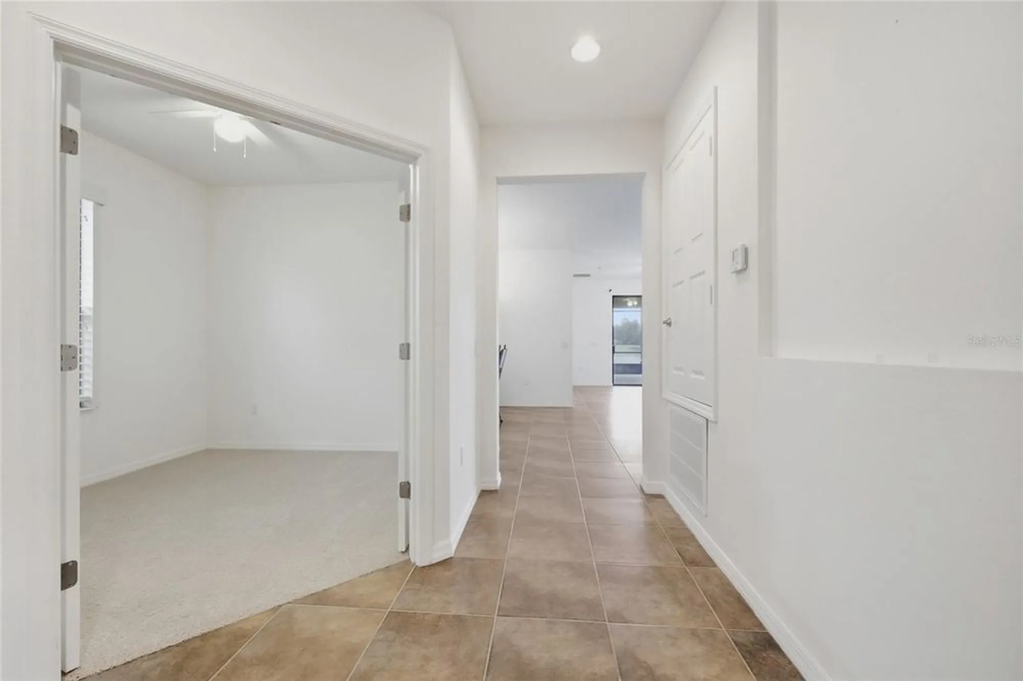 Property Slideshow image 16 of 50 | 1824 pelican hill way, Poinciana, FL, 34759