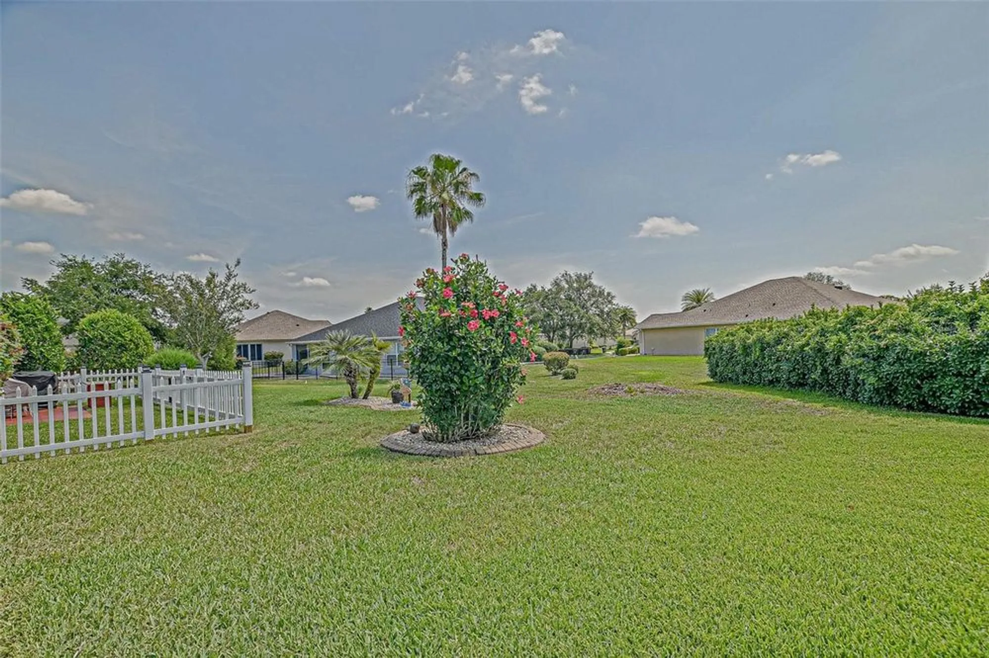Property Slideshow image 12 of 82 | 14004 se 94th ave, Summerfield, FL, 34491