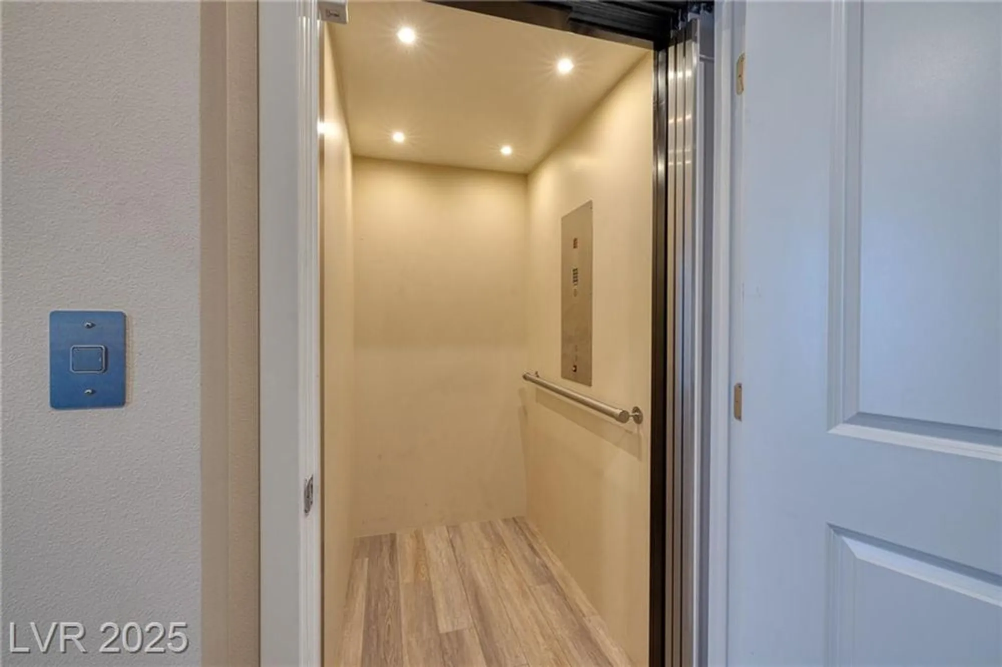 Property Slideshow image 2 of 33 | 4292 veraz st -, Las Vegas, NV, 89135