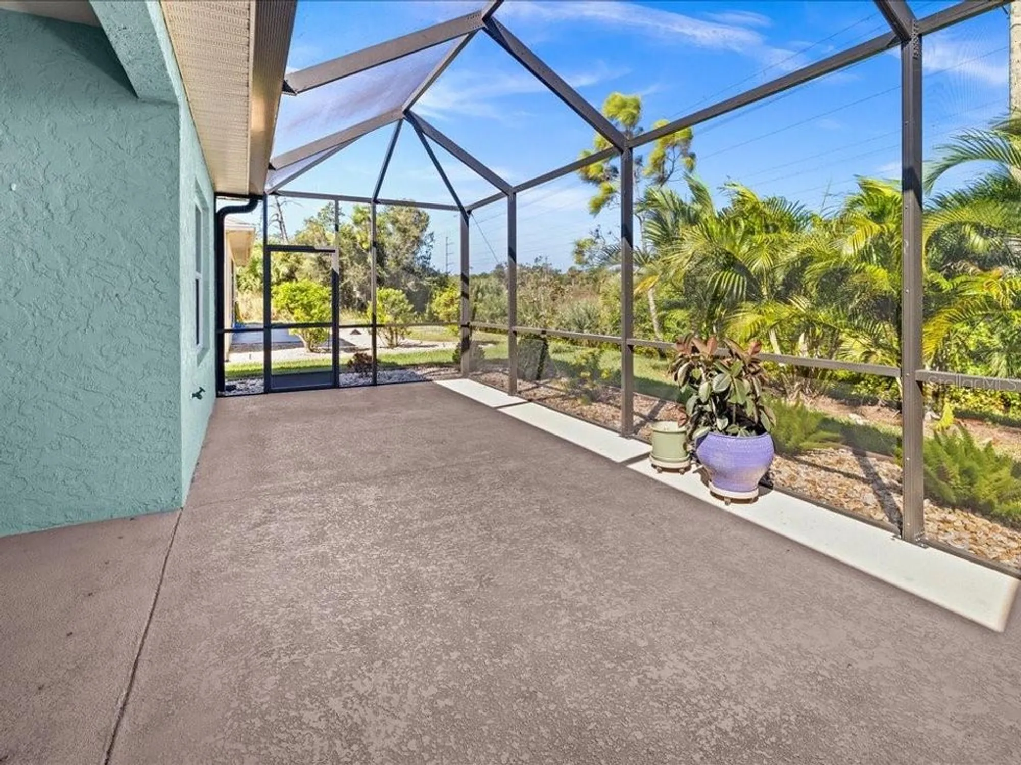 Property Slideshow image 40 of 47 | 552 box elder ct, Englewood, FL, 34223