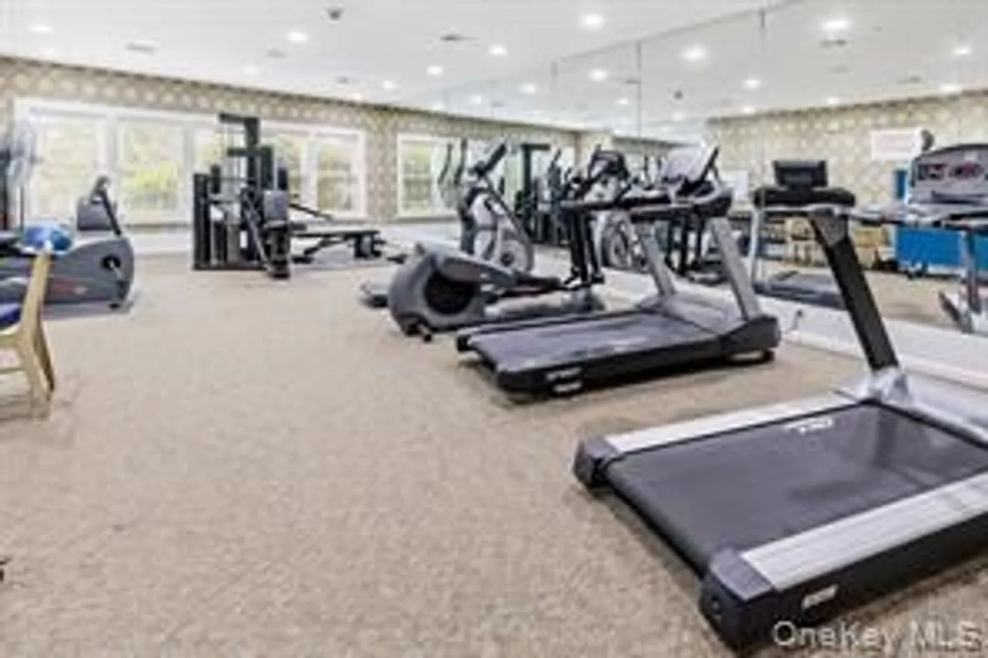 Property Slideshow image 47 of 47 | 98 scenic lake dr, Riverhead, NY, 11901