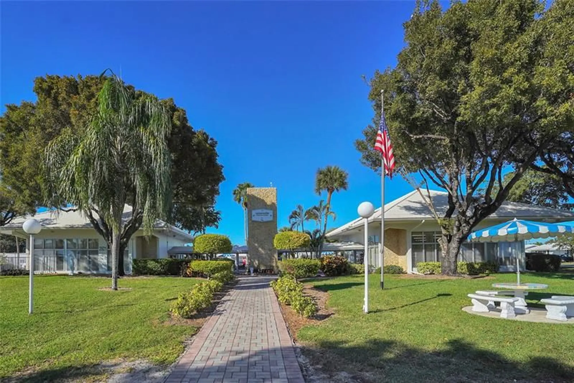 Property Slideshow image 54 of 58 | 260 s golf blvd, Pompano Beach, FL, 33064