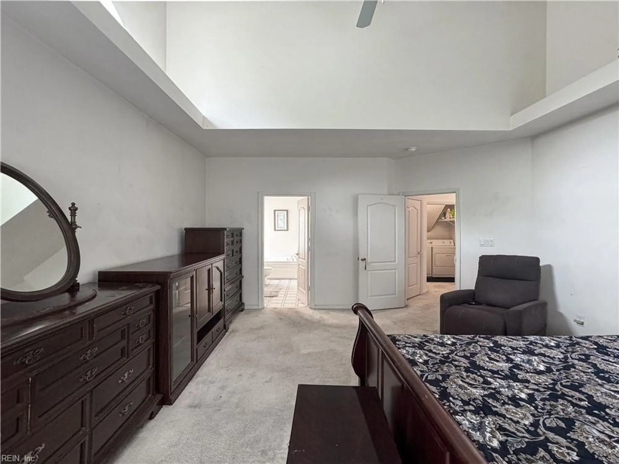 Property Slideshow image 18 of 38 | 2937 einstein dr, Virginia Beach, VA, 23456