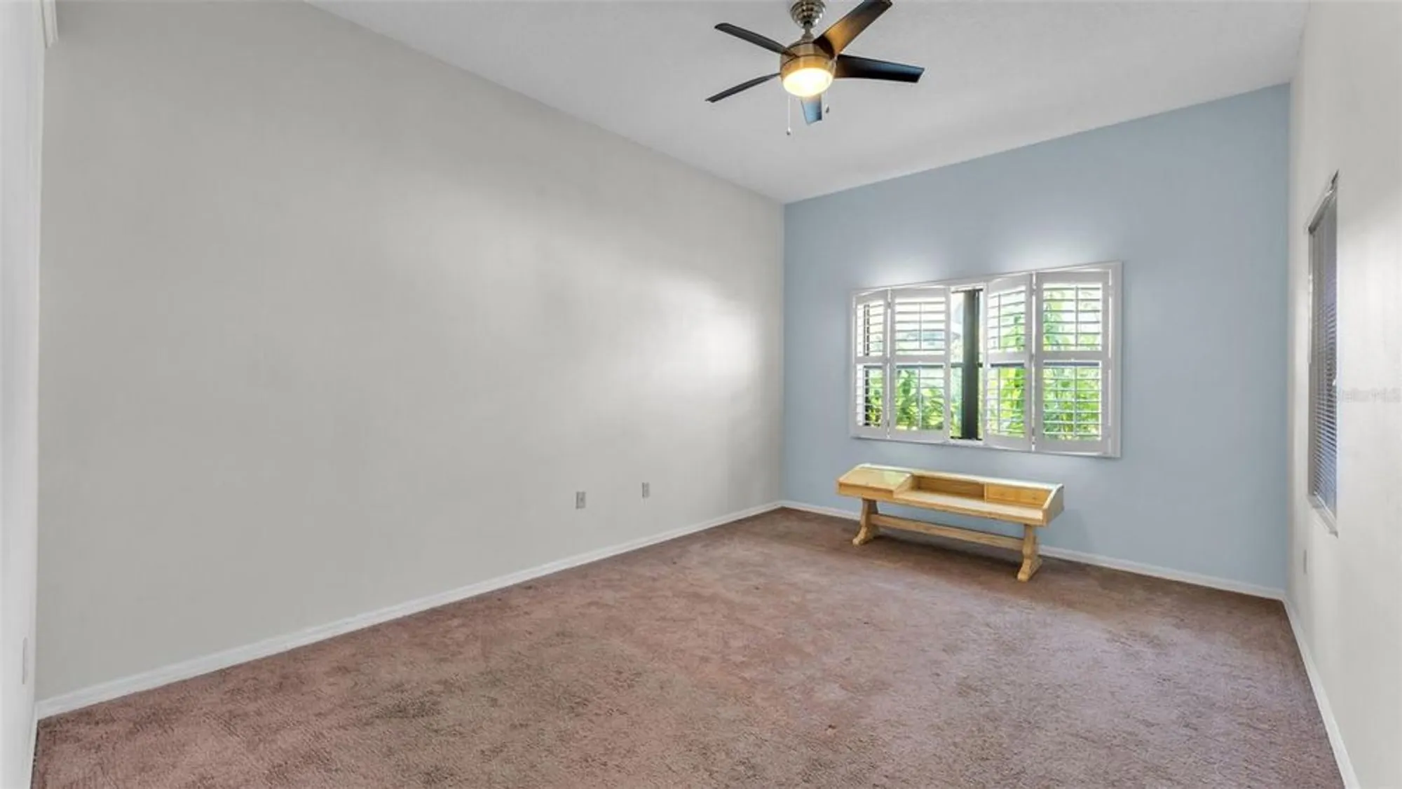 Property Slideshow image 9 of 50 | 6064 condor dr, Lakeland, FL, 33809