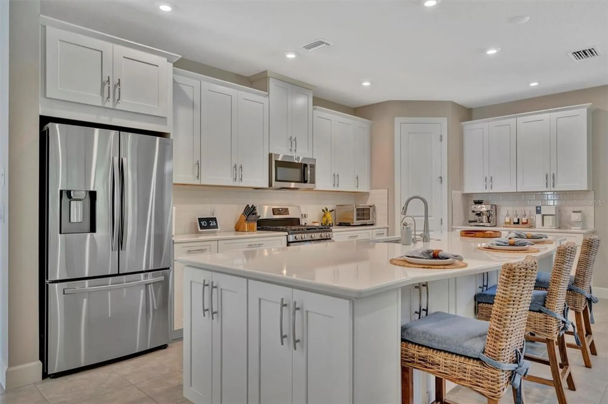 Property Slideshow image 9 of 71 | 5320 morey farms loop, Palmetto, FL, 34221