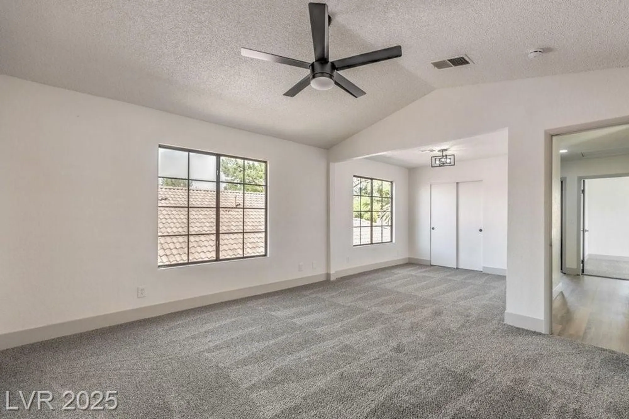 Property Slideshow image 20 of 37 | 5213 tamanar dr, Las Vegas, NV, 89130