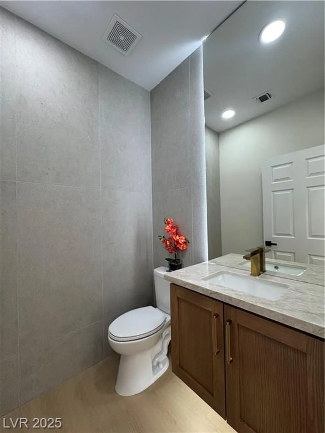 Property Slideshow image 58 of 66 | 2784 cherrydale falls dr, Henderson, NV, 89052