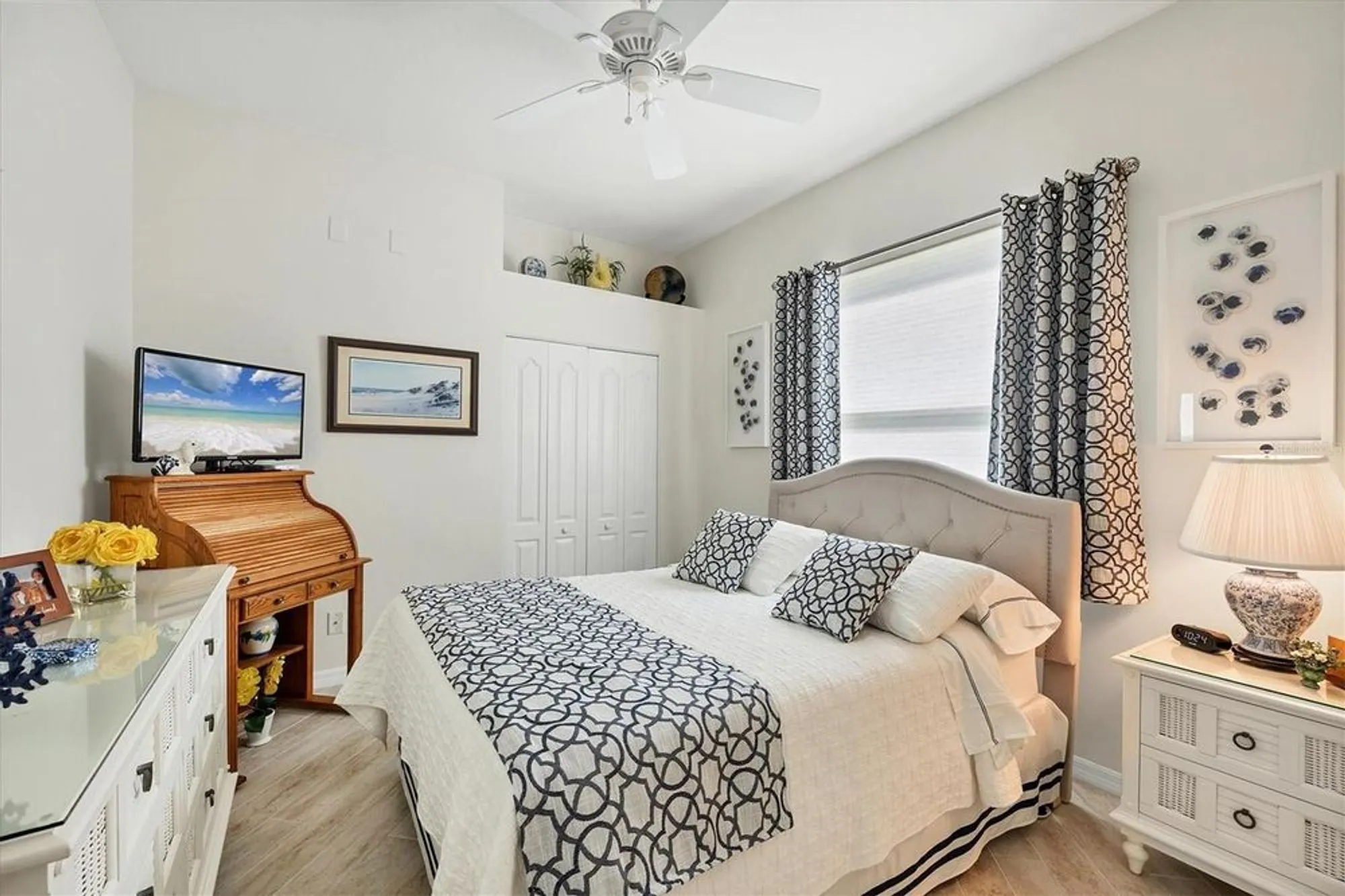 Property Slideshow image 24 of 70 | 3337 pine shadow cir, North Port, FL, 34287