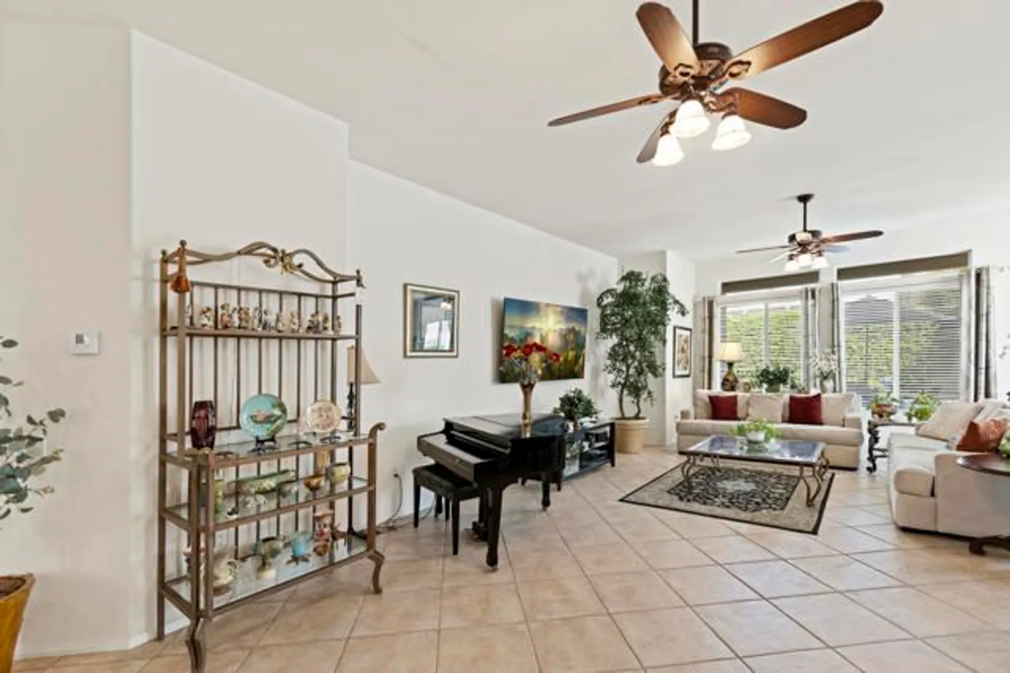 Property Slideshow image 8 of 39 | 44108 royal troon dr, Indio, CA, 92201