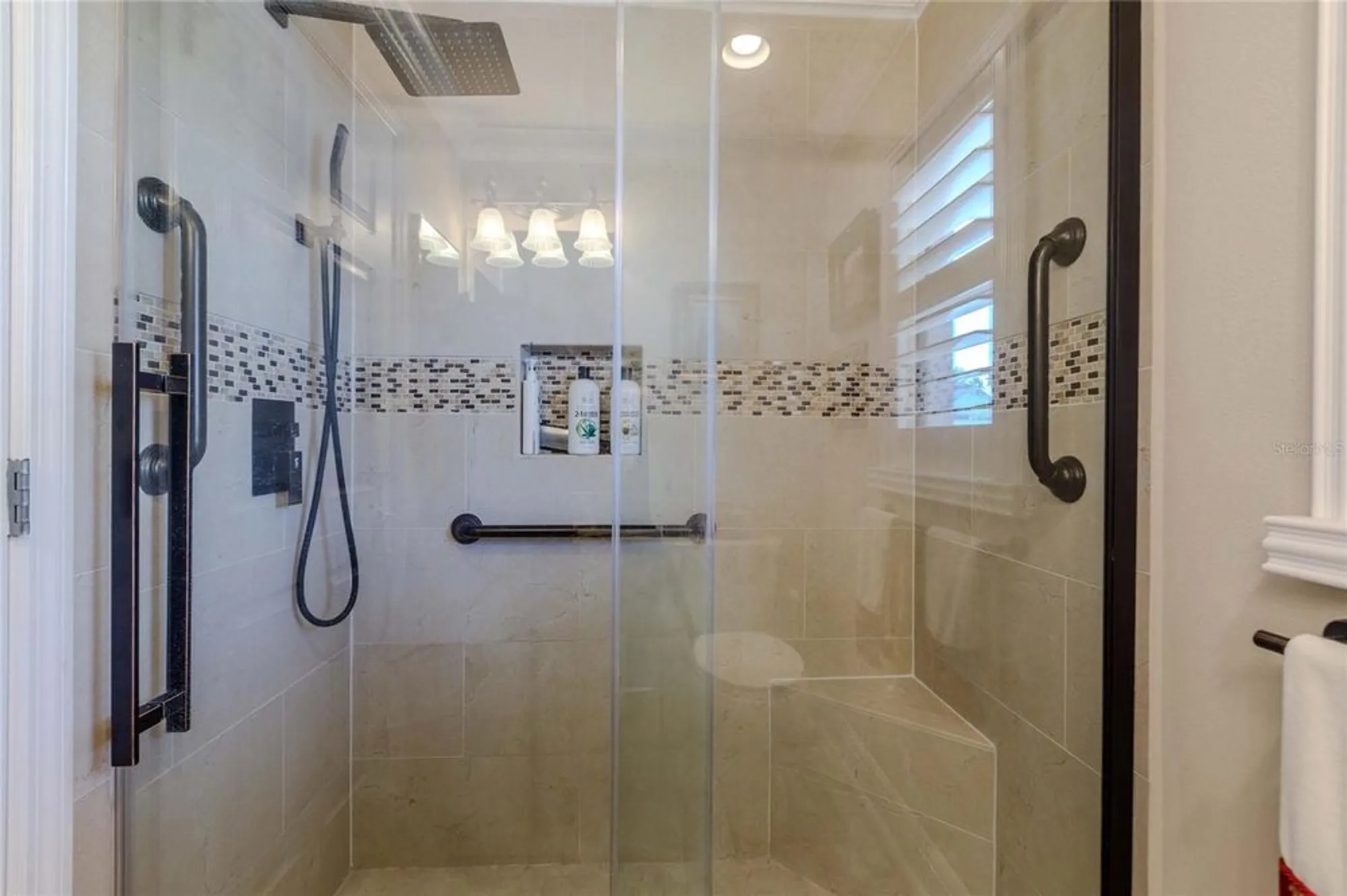 Property Slideshow image 47 of 86 | 1181 edgewater ln, The Villages, FL, 32162