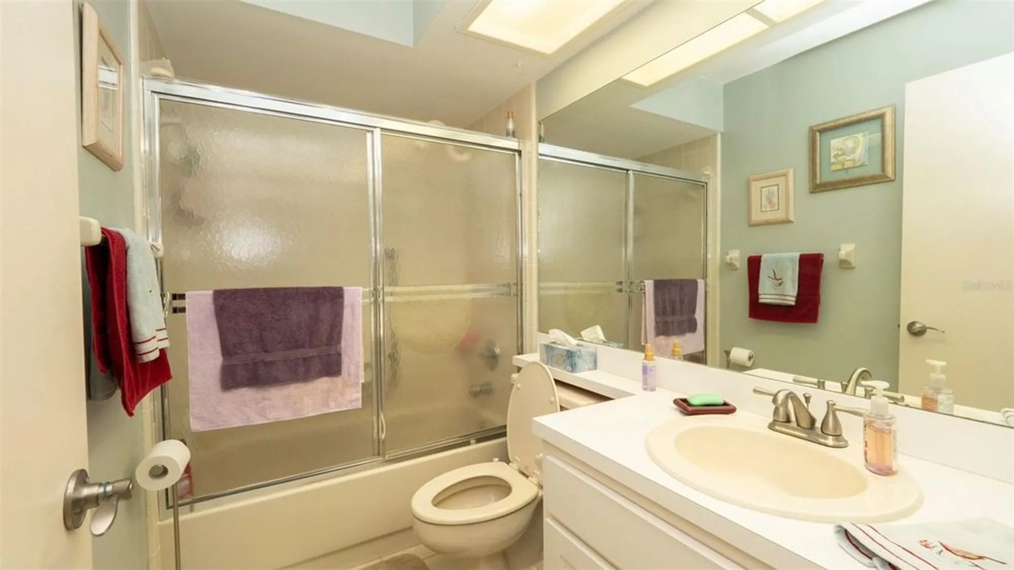 Property Slideshow image 18 of 34 | 6620 brambleleaf dr, Spring Hill, FL, 34606