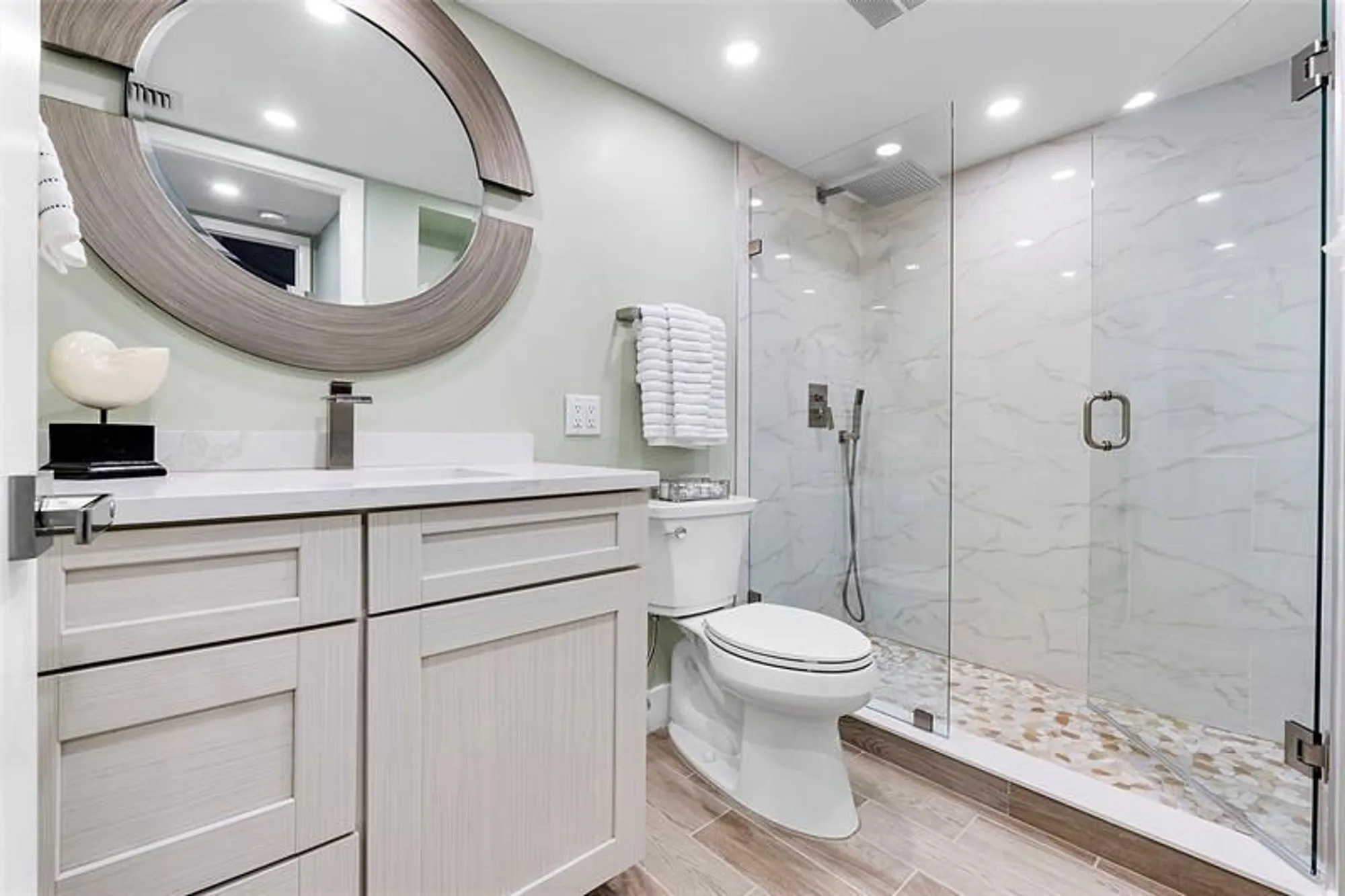 Property Slideshow image 23 of 34 | 3502 bimini ln b2, Coconut Creek, FL, 33066