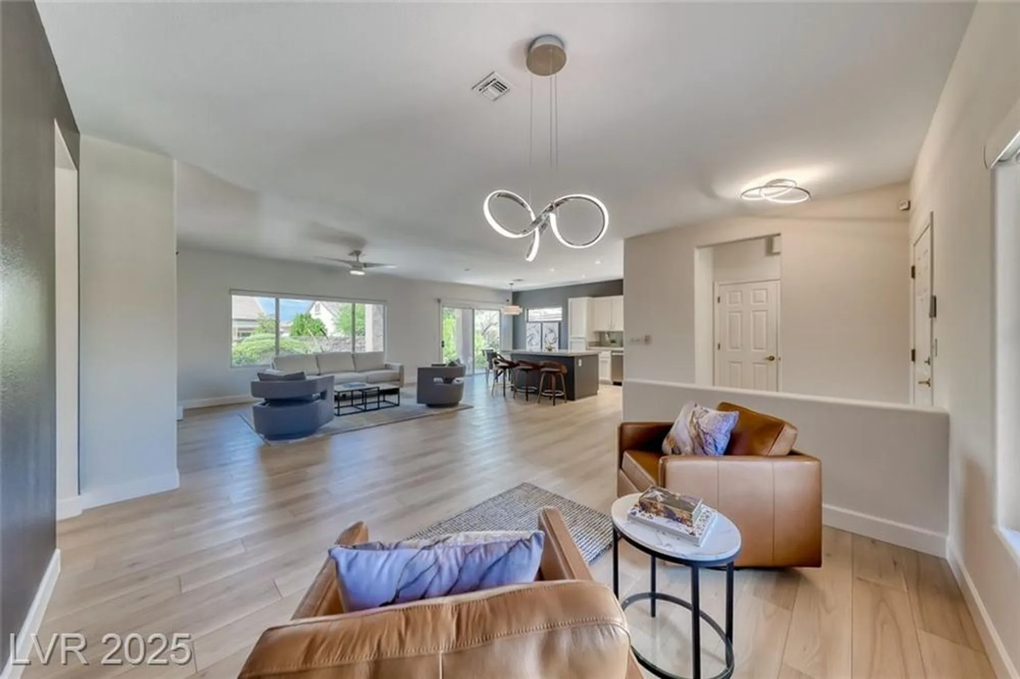 Property Slideshow image 4 of 50 | 1605 williamsport st, Henderson, NV, 89052