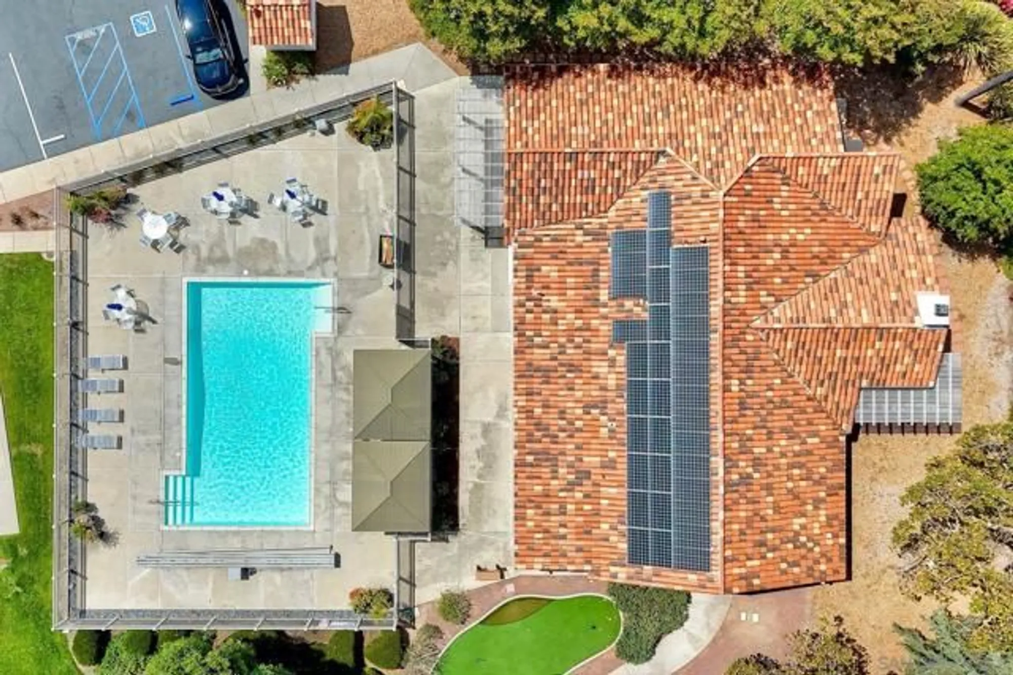 Property Slideshow image 37 of 42 | 1089 ridge heights dr, Fallbrook, CA, 92028