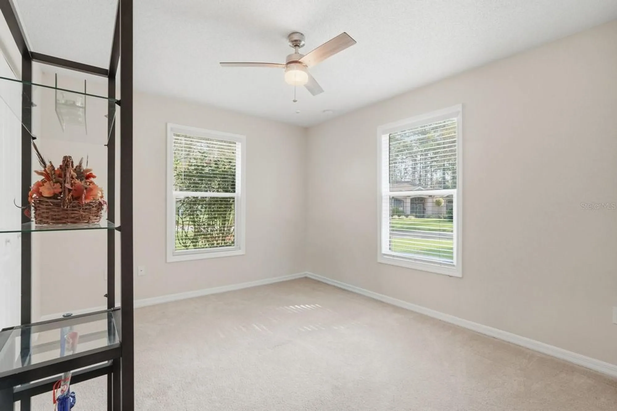 Property Slideshow image 32 of 52 | 2 silver lake way, Ormond Beach, FL, 32174