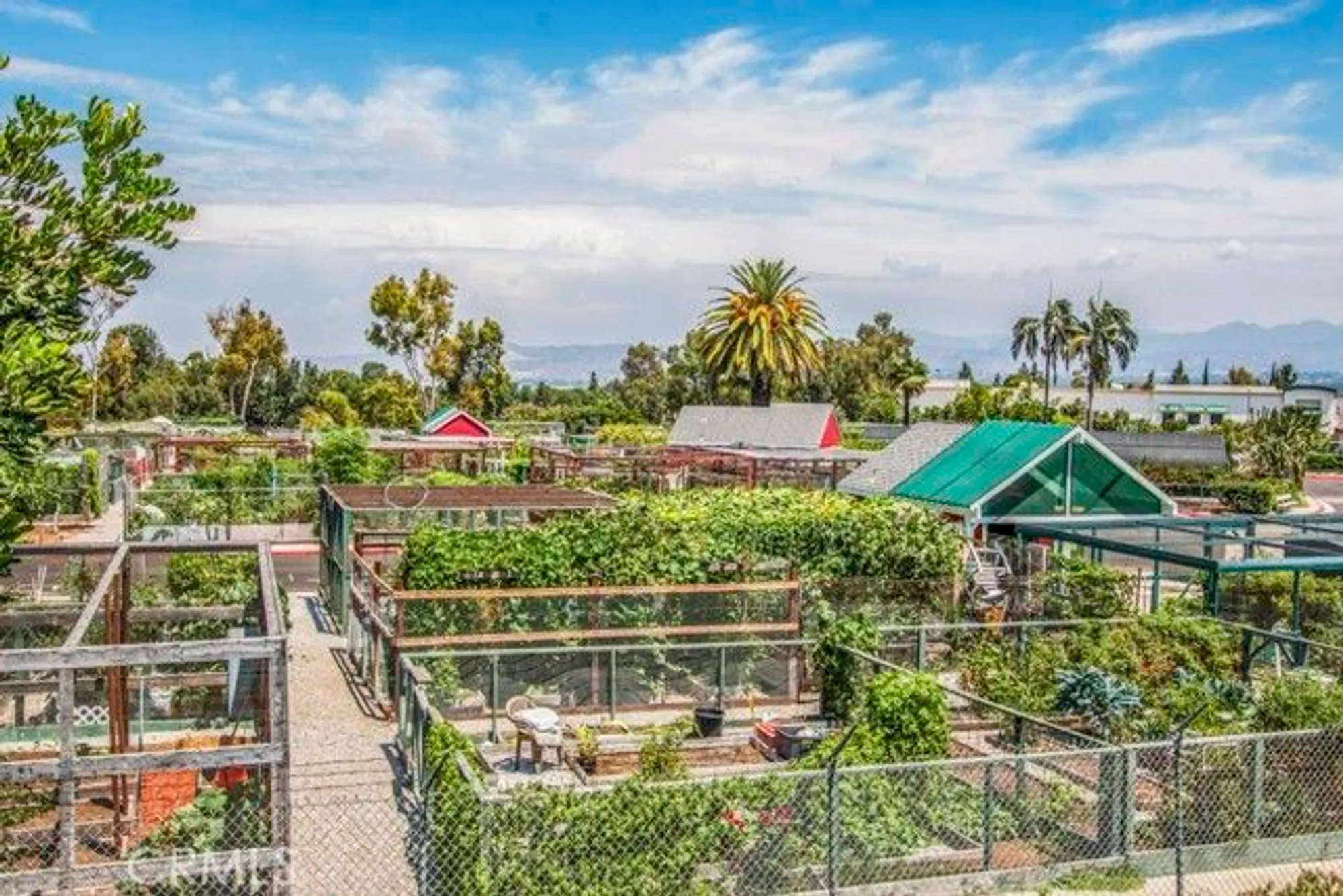 Property Slideshow image 33 of 41 | 662 via los altos n, Laguna Woods, CA, 92637