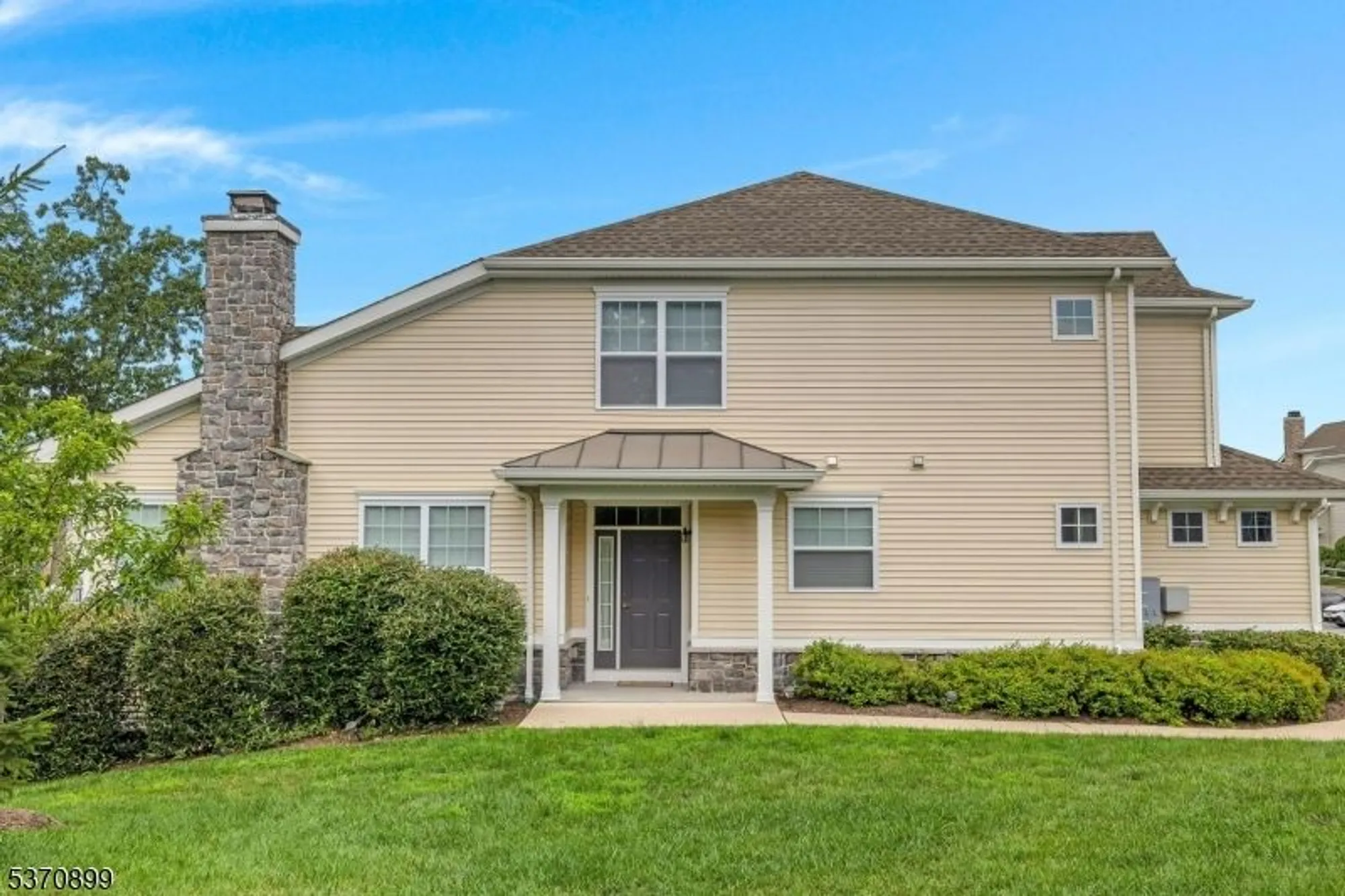 Property Slideshow image 6 of 50 | 24 lupine ln, Hackettstown, NJ, 07840