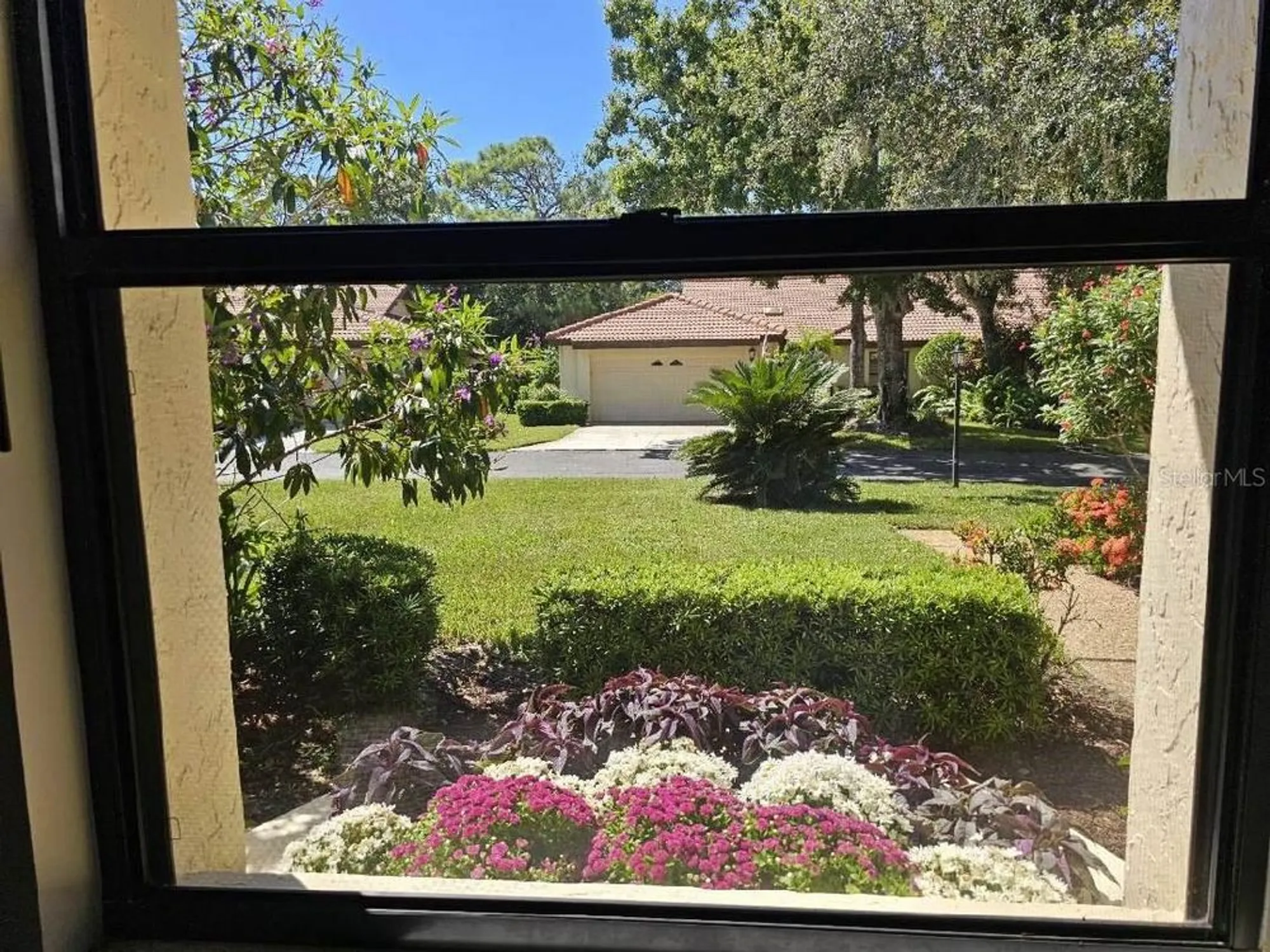 Property Slideshow image 50 of 94 | 7254 oak moss dr 72, Sarasota, FL, 34241