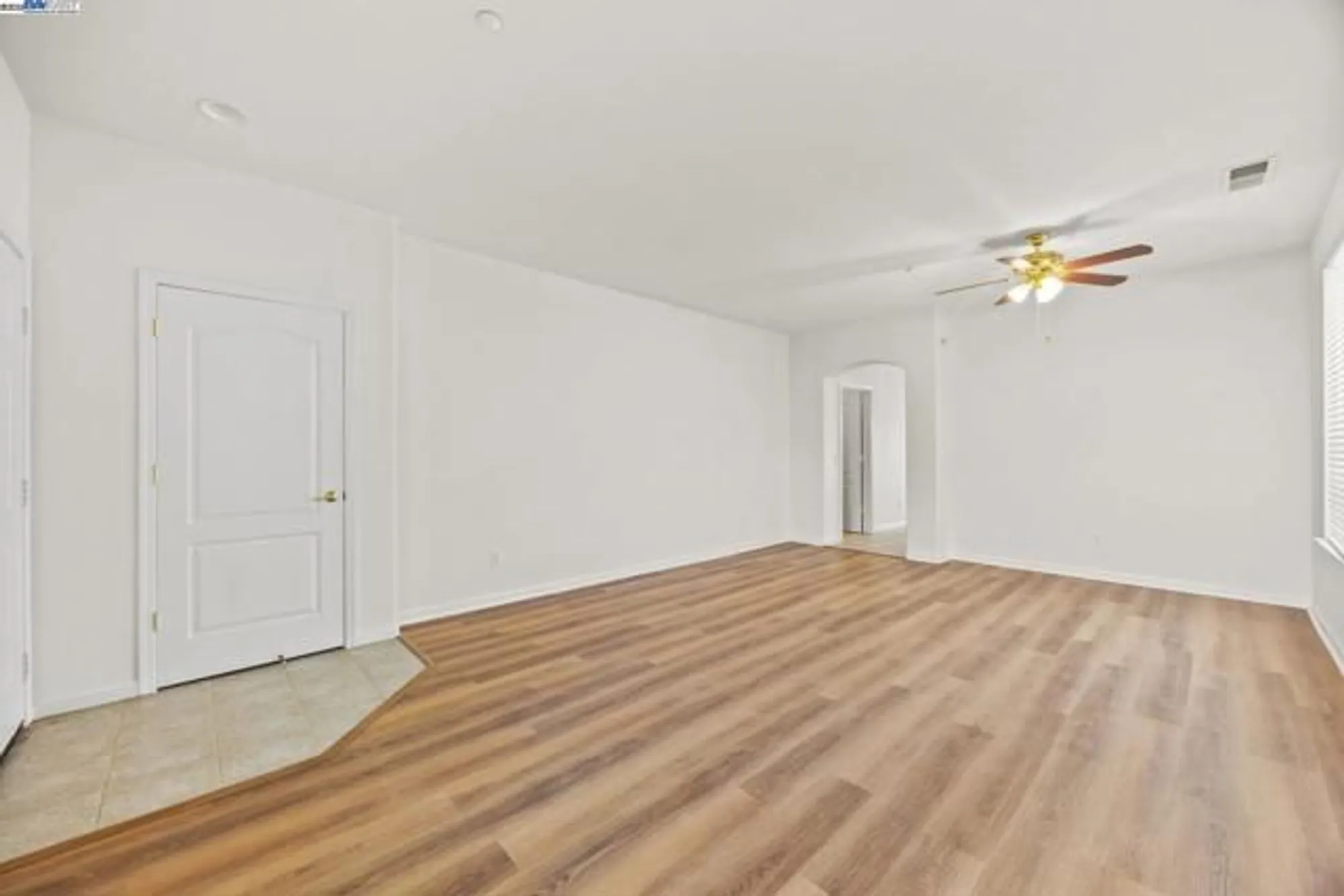 Property Slideshow image 4 of 36 | 993 centennial dr, Brentwood, CA, 94513