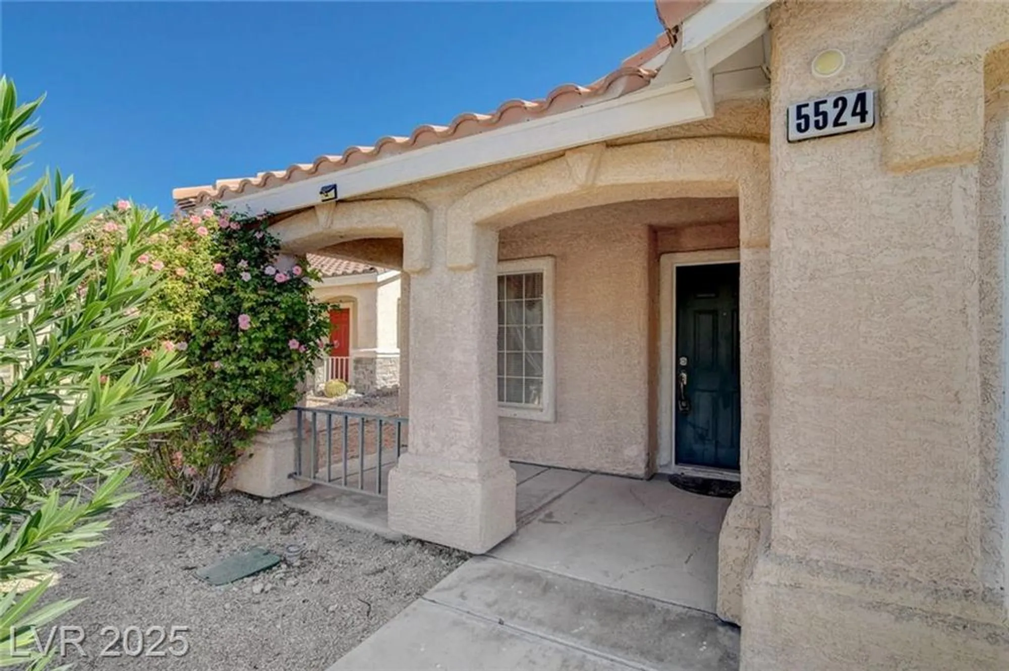 Property Slideshow image 4 of 40 | 5524 morningcross st, Las Vegas, NV, 89130