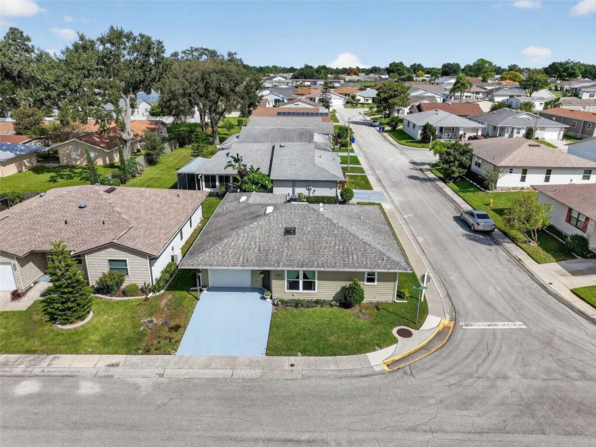 Property Slideshow image 34 of 42 | 2243 sea island cir, Lakeland, FL, 33810