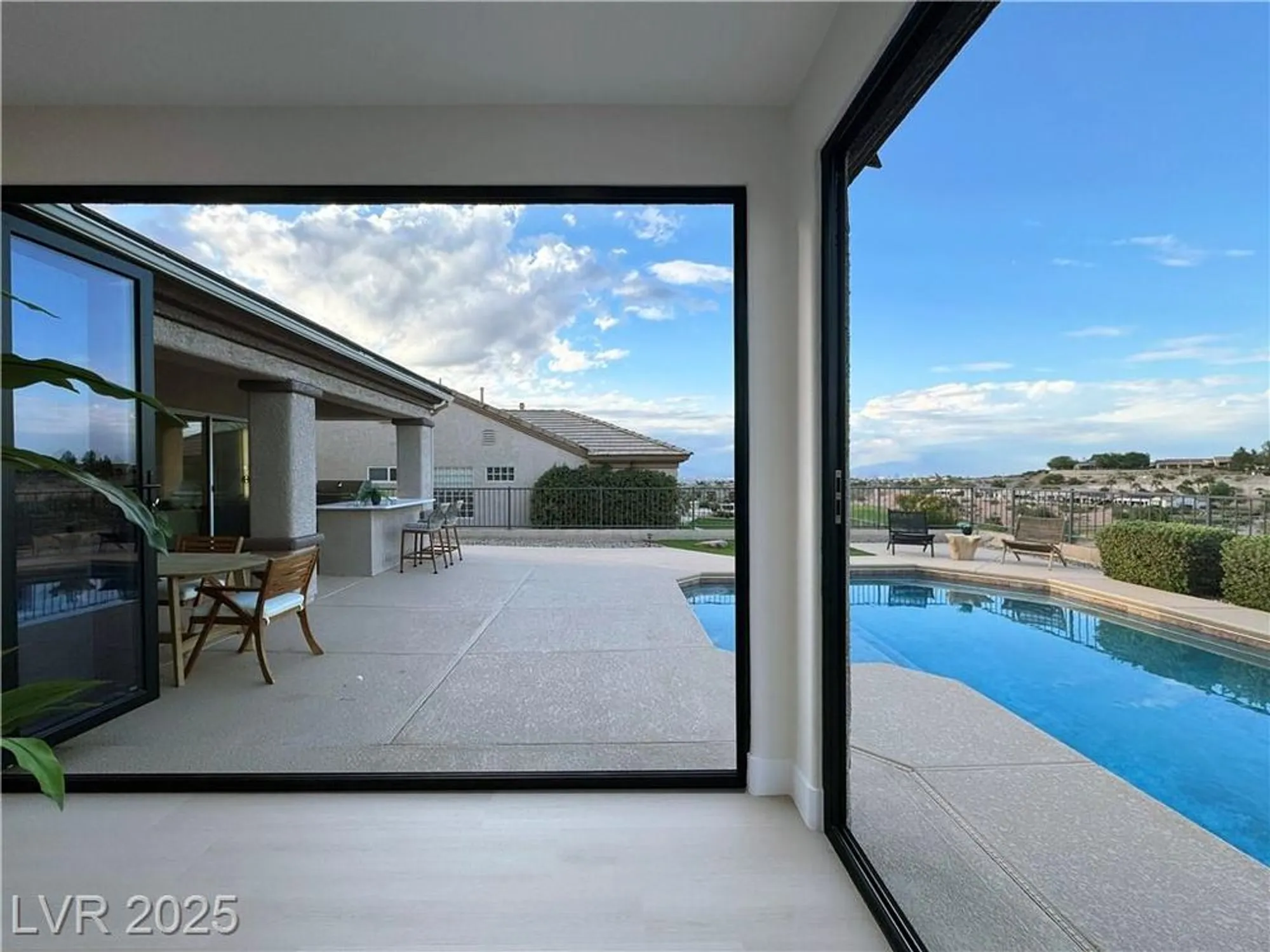 Property Slideshow image 22 of 66 | 2784 cherrydale falls dr, Henderson, NV, 89052