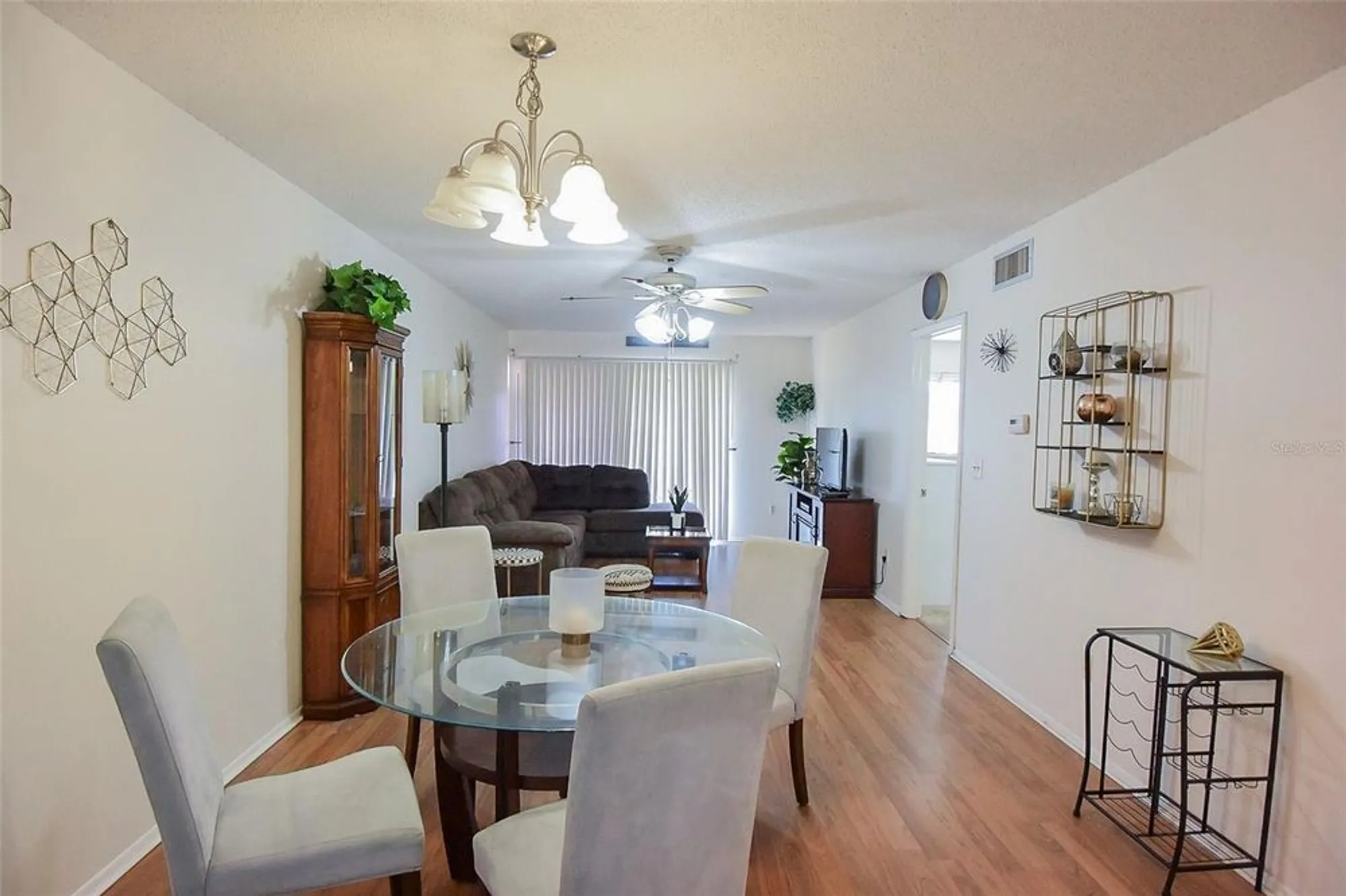 Property Slideshow image 8 of 20 | 11110 carriage hill dr apt 5, Port Richey, FL, 34668