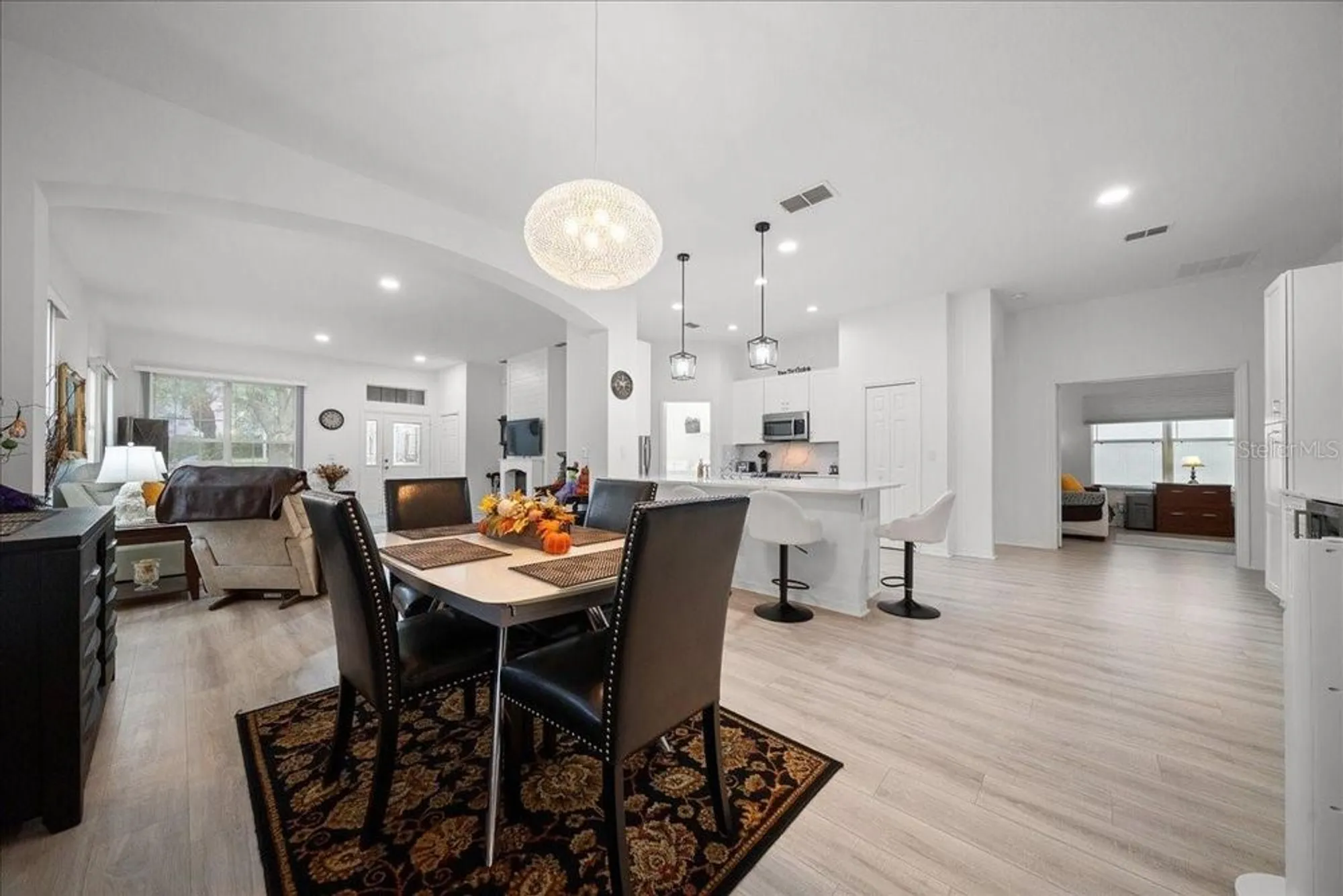 Property Slideshow image 17 of 58 | 25008 cypress pond ct, Leesburg, FL, 34748