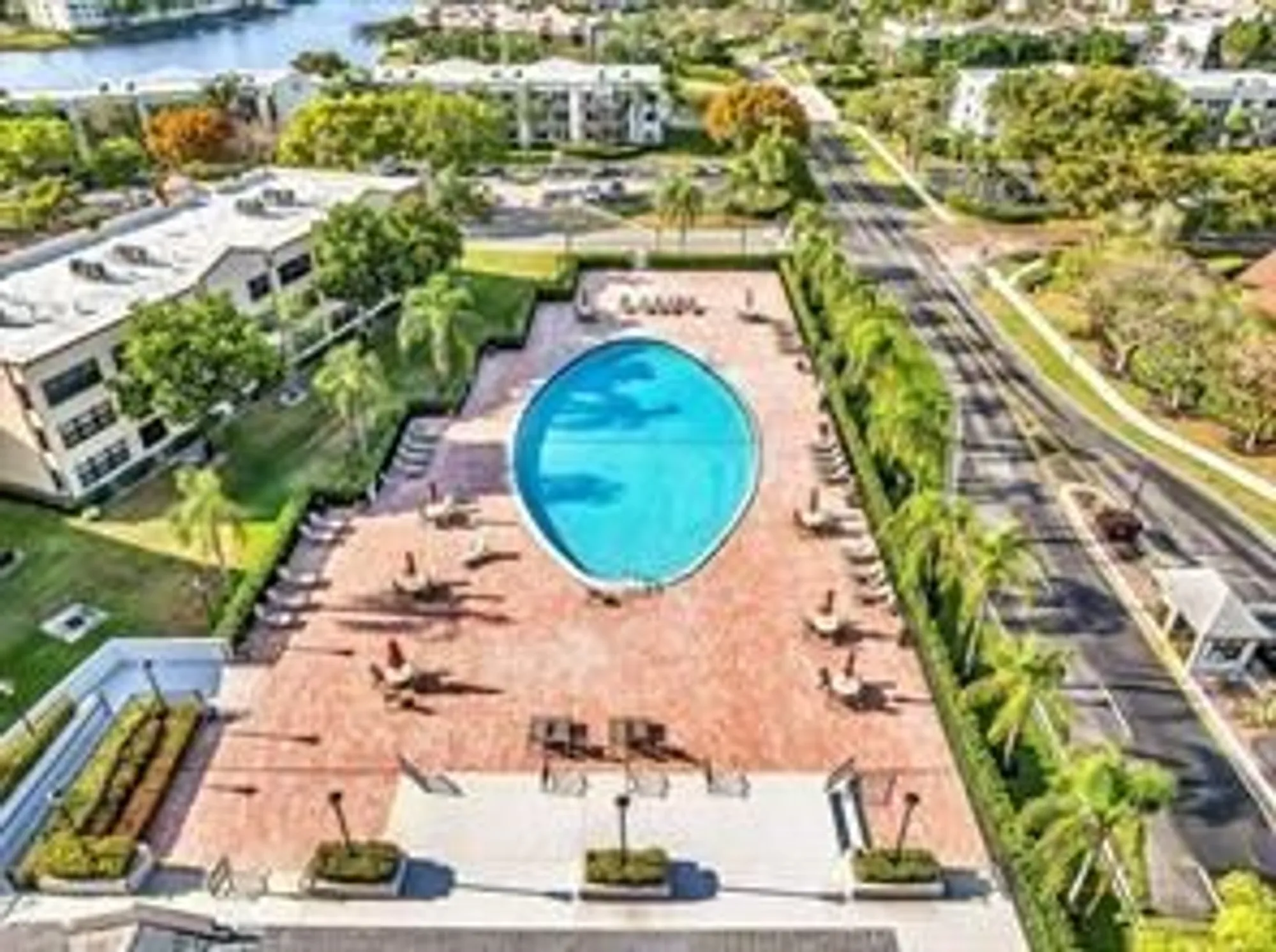 Property Slideshow image 50 of 82 | 10442 e clairmont cir 204, Tamarac, FL, 33321