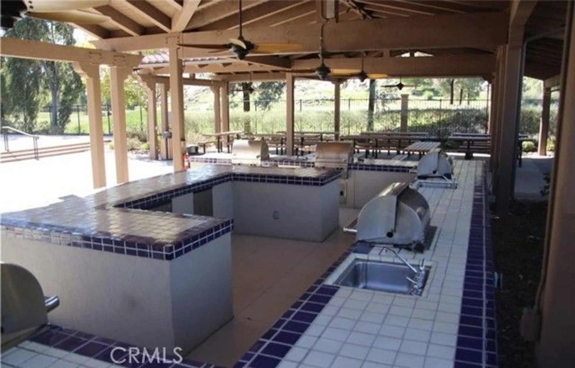 Property Slideshow image 16 of 26 | 240 glenview ln, Hemet, CA, 92545