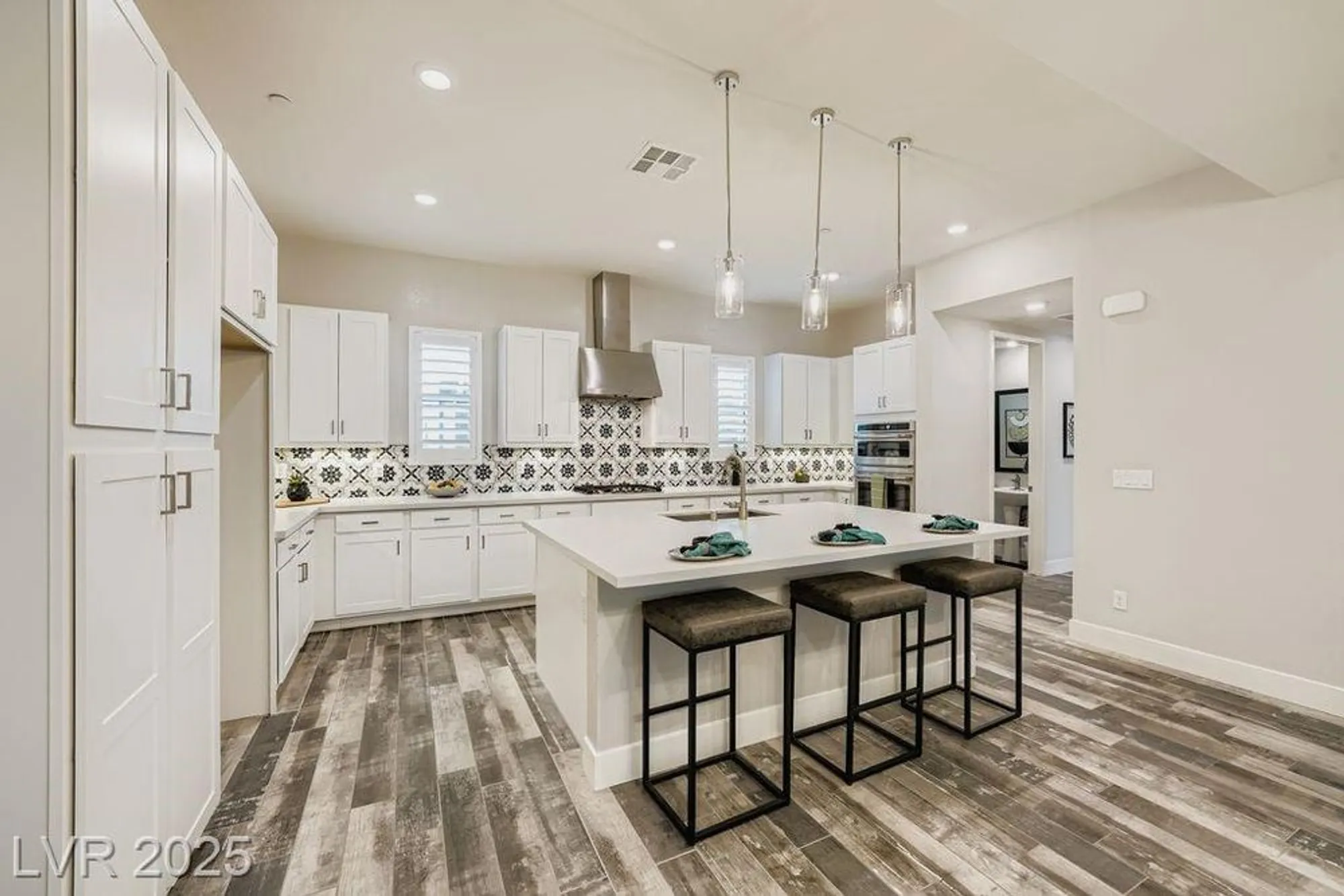 Property Slideshow image 14 of 35 | 4294 swift st, Las Vegas, NV, 89135