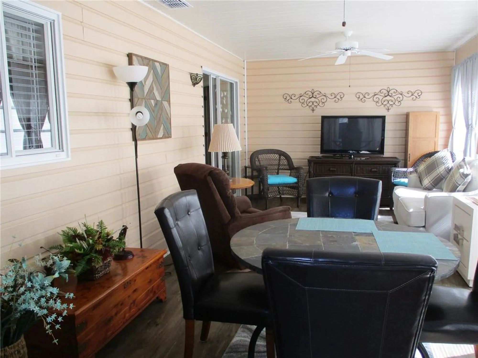 Property Slideshow image 22 of 84 | 11228 sw 138th pl, Dunnellon, FL, 34432