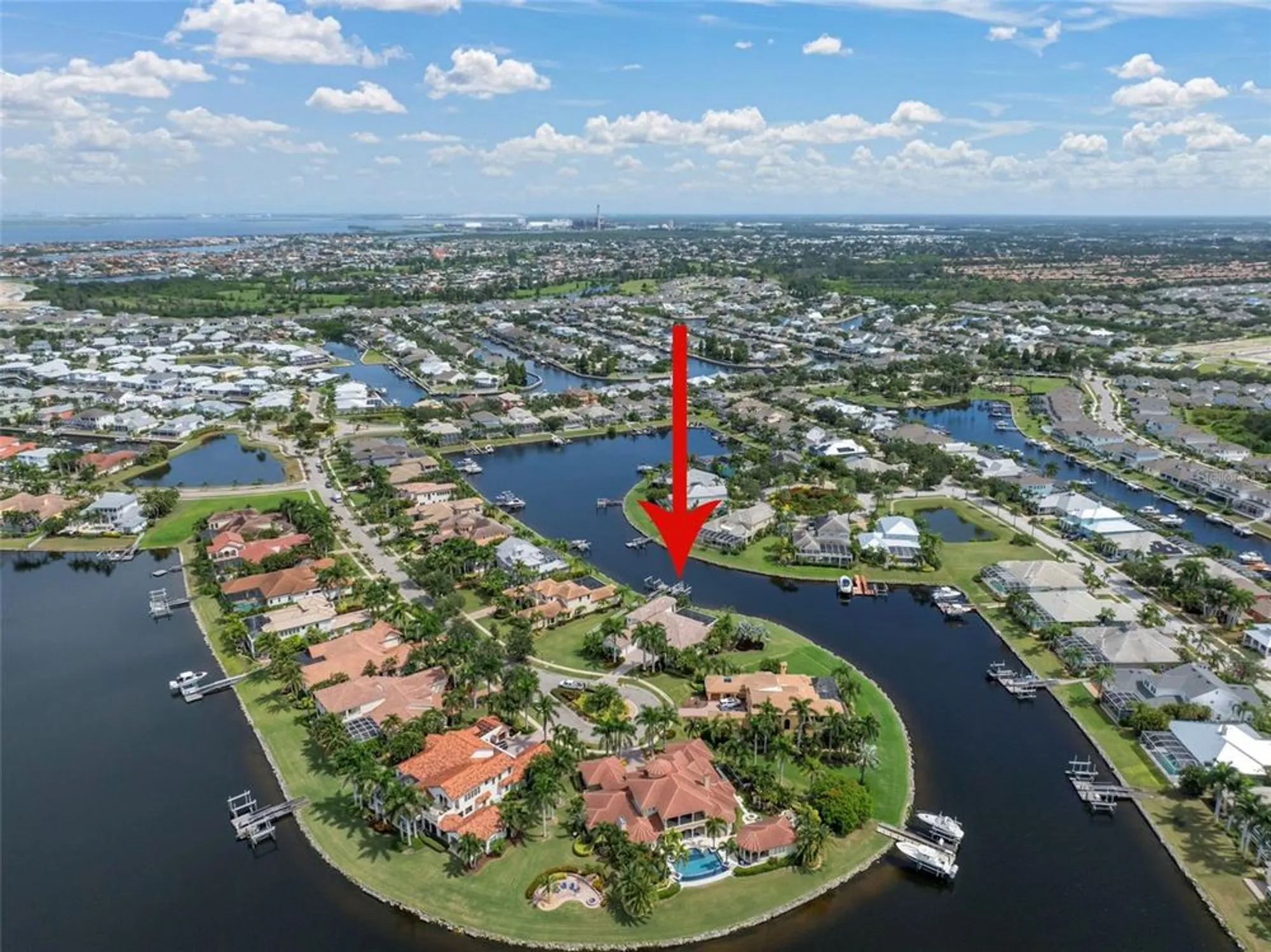 Property Slideshow image 8 of 98 | 5405 tybee island dr, Apollo Beach, FL, 33572