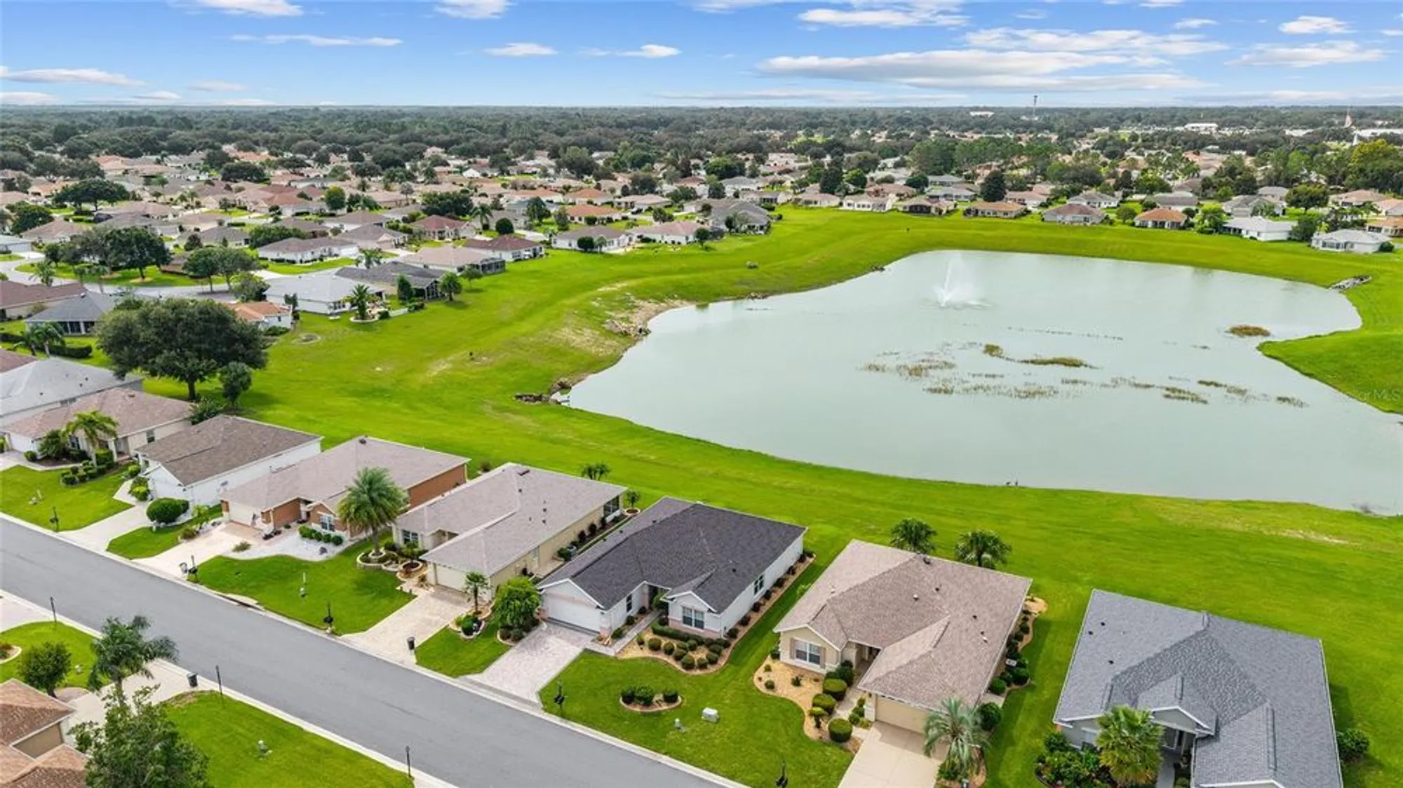 Property Slideshow image 13 of 66 | 13430 se 86th cir, Summerfield, FL, 34491