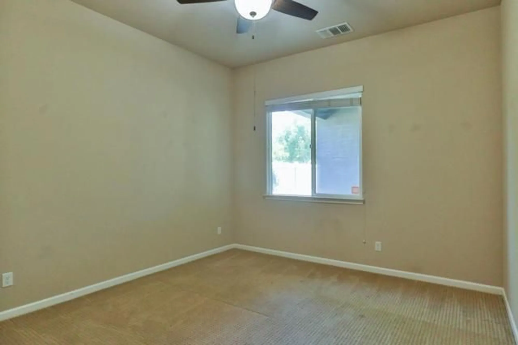 Property Slideshow image 52 of 107 | 2690 steeple run ln, Manteca, CA, 95336