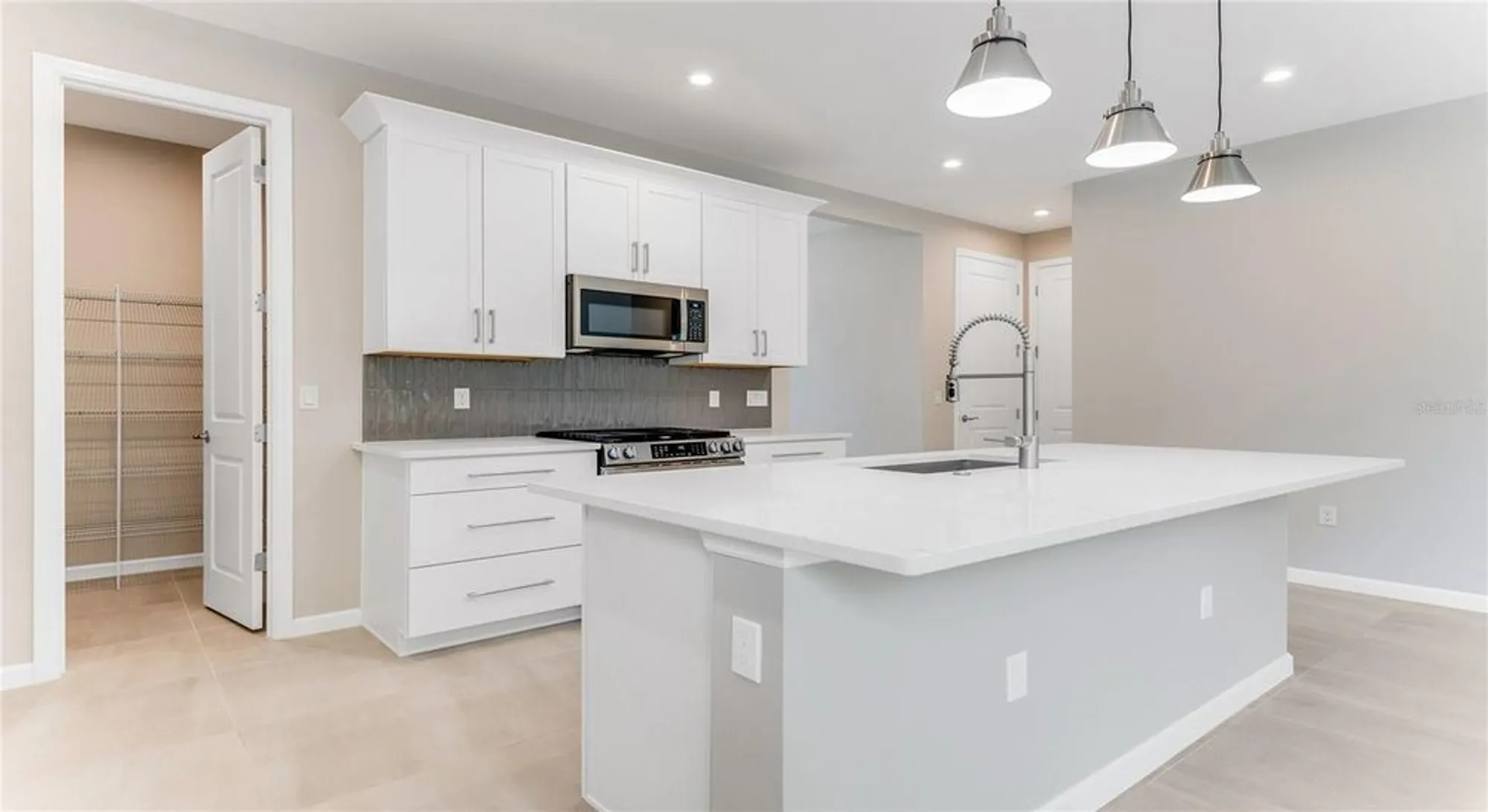 Property Slideshow image 15 of 34 | 1213 cresswind blvd, Deland, FL, 32724