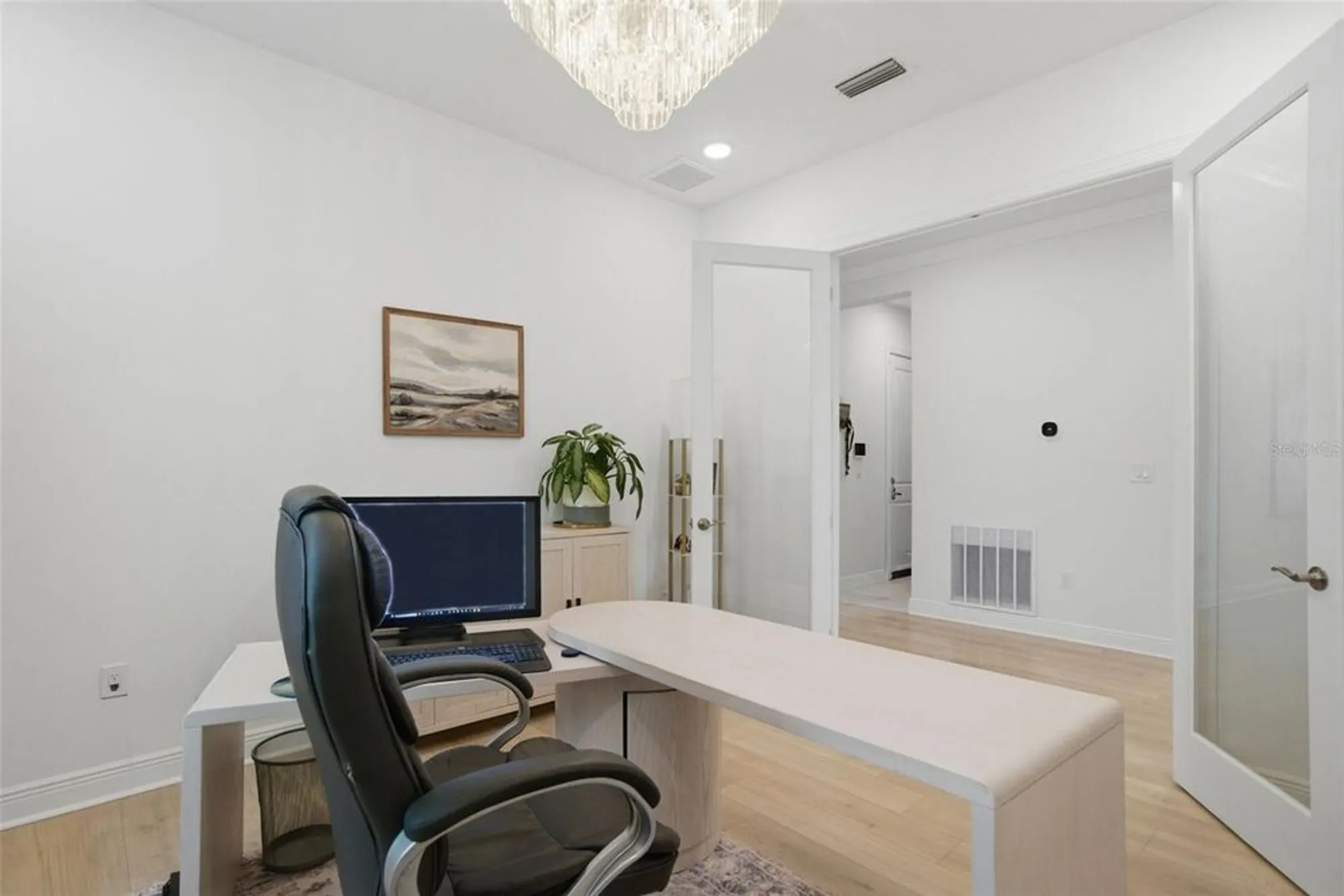 Property Slideshow image 27 of 71 | 5027 kiva cir, Bradenton, FL, 34211