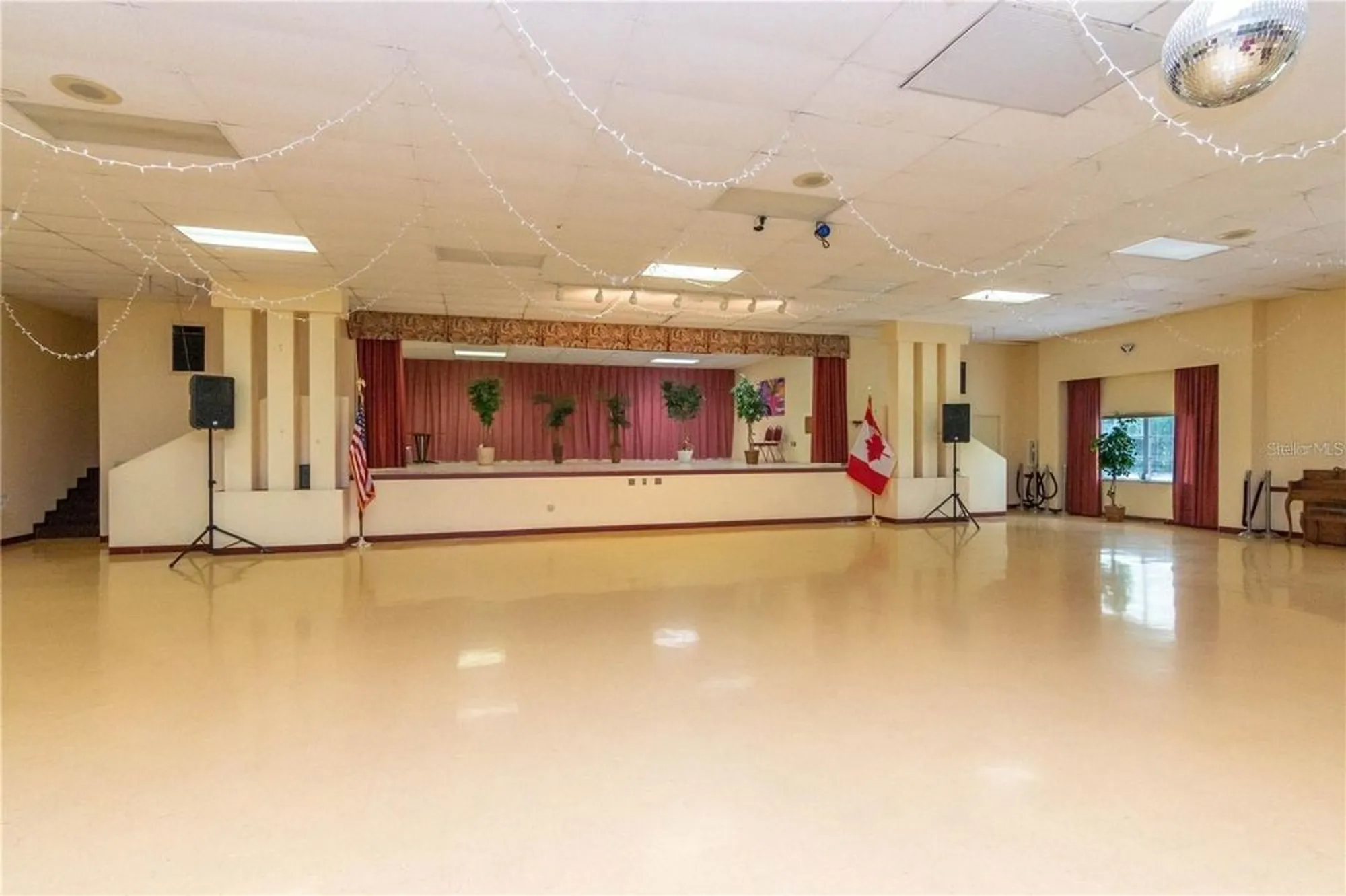 Property Slideshow image 43 of 50 | 5980 80th st n unit 210, St Petersburg, FL, 33709