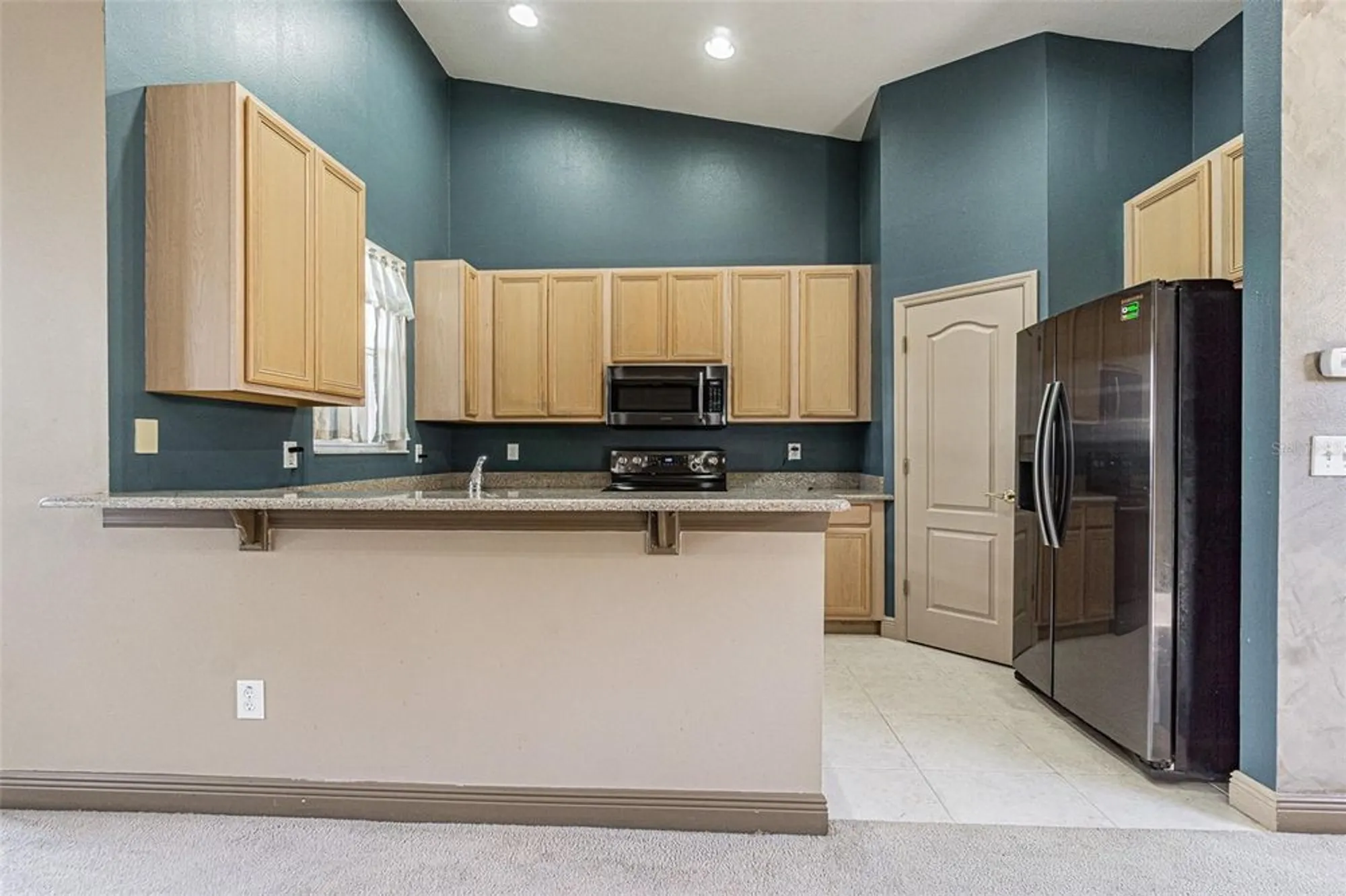 Property Slideshow image 5 of 35 | 9506 rolling cir, San Antonio, FL, 33576