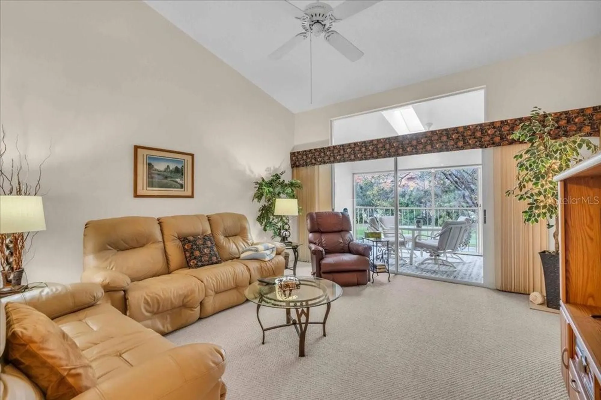 Property Slideshow image 10 of 58 | 6713 stone river rd apt 206, Bradenton, FL, 34203