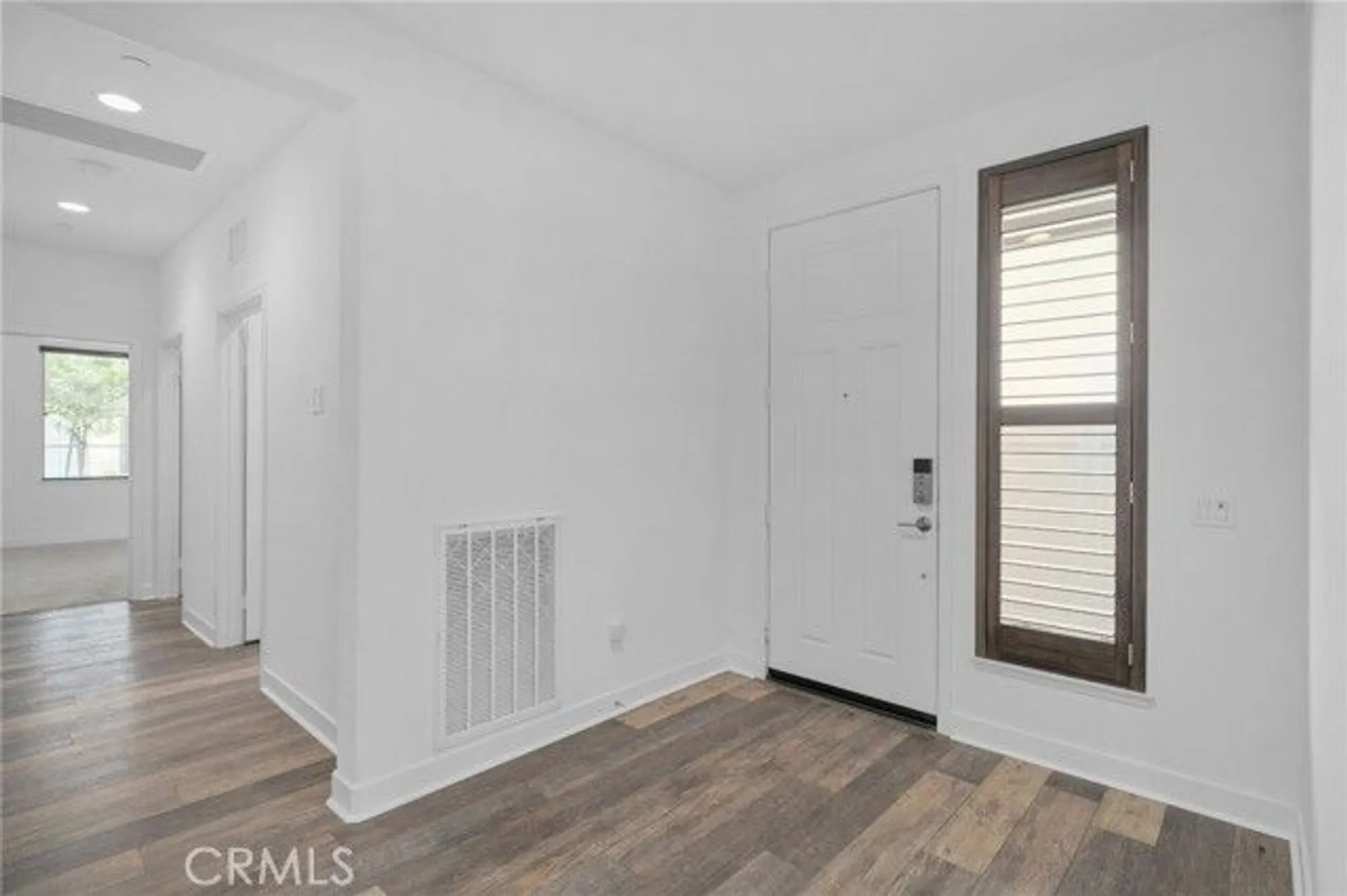 Property Slideshow image 6 of 54 | 1649 spring run ln, Beaumont, CA, 92223