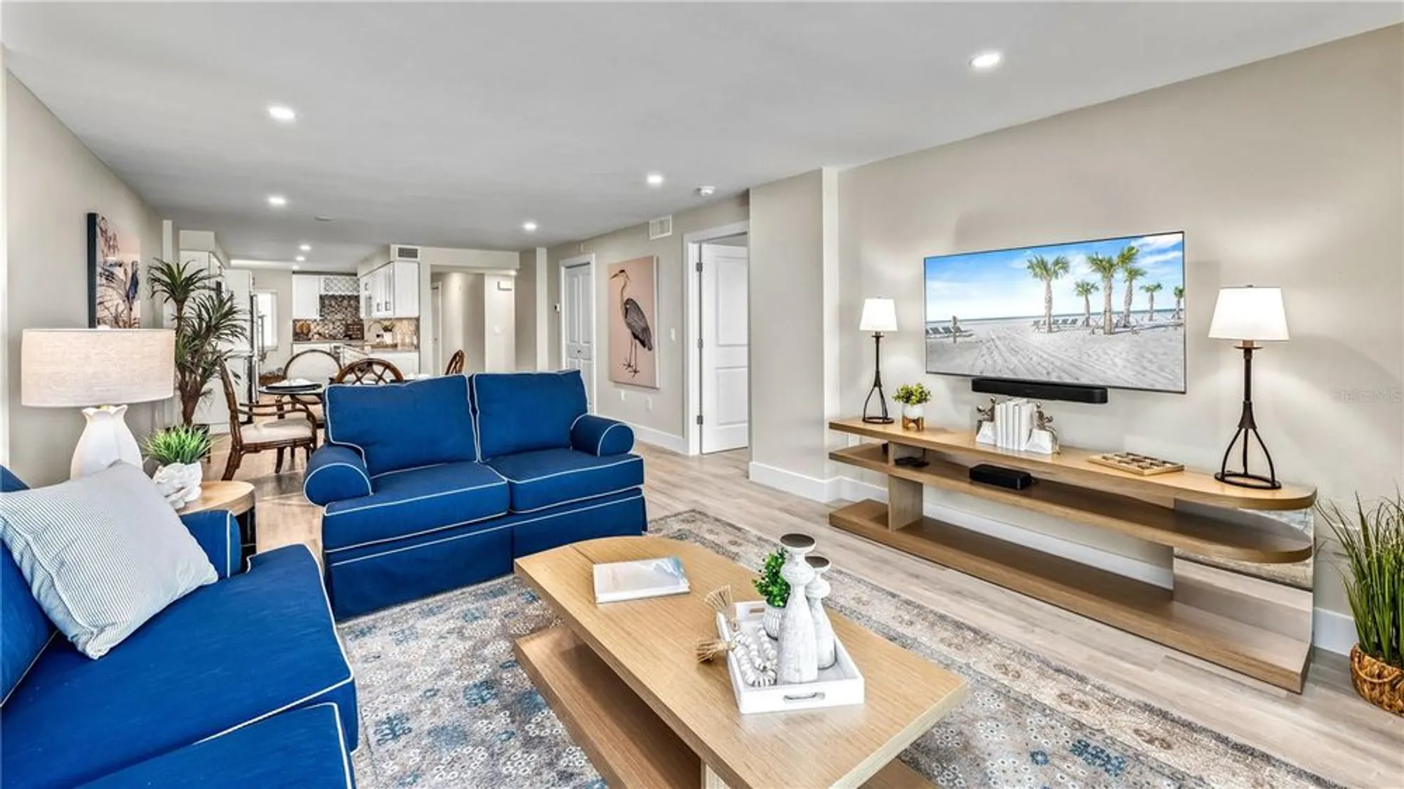 Property Slideshow image 21 of 58 | 20 whispering sands dr 1205, Sarasota, FL, 34242